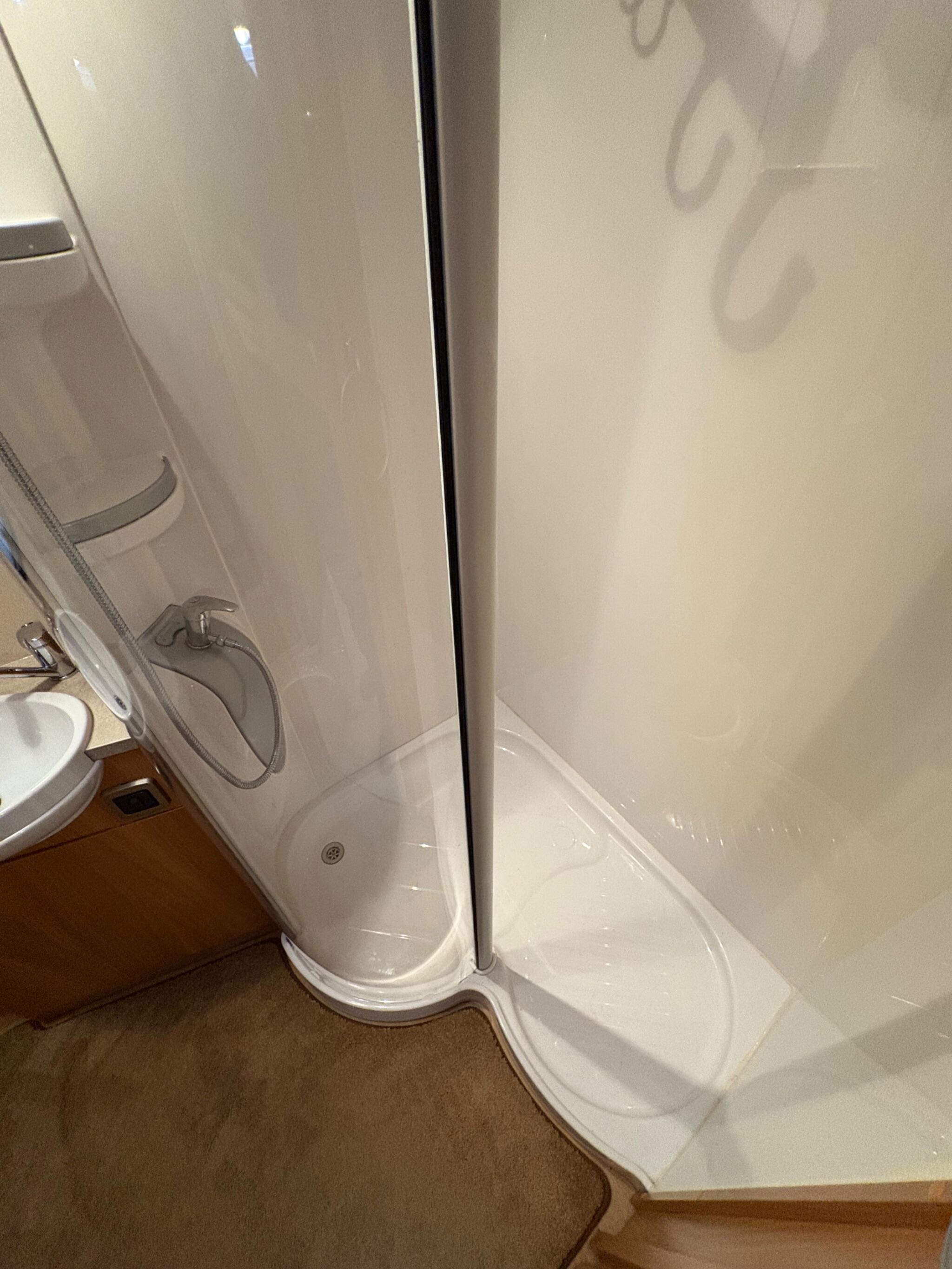 Swift Corniche 0dr 2025