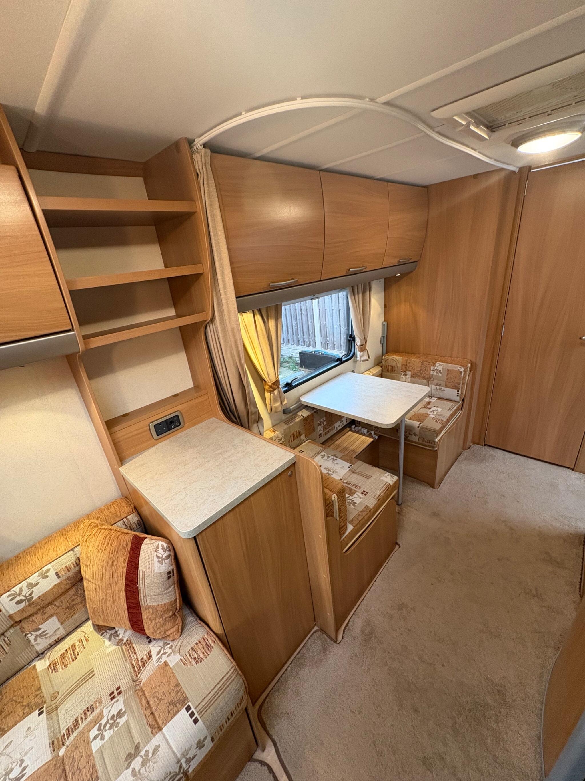 Swift Corniche 0dr 2025