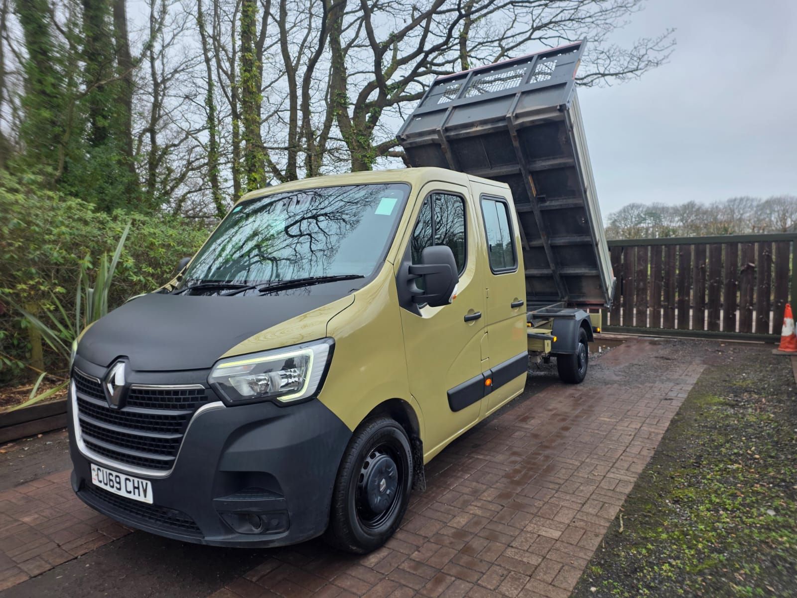 Renault Master 2.3 dCi ENERGY 35 Business Tipper Double Cab 4dr Diesel Manual RWD LWB Euro 6 (s/s) (145 bhp) 2dr Manual 2019