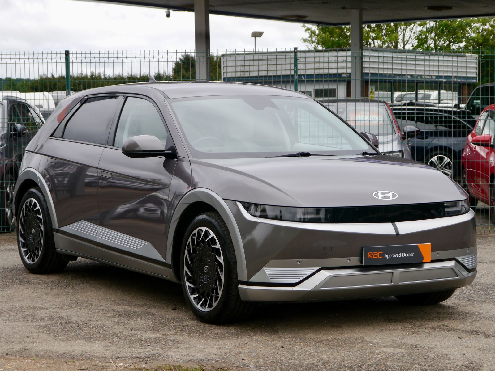 Hyundai Ioniq 5 73kWh Ultimate Hatchback 5dr Electric Auto AWD (305 ps) 5dr Automatic 2026
