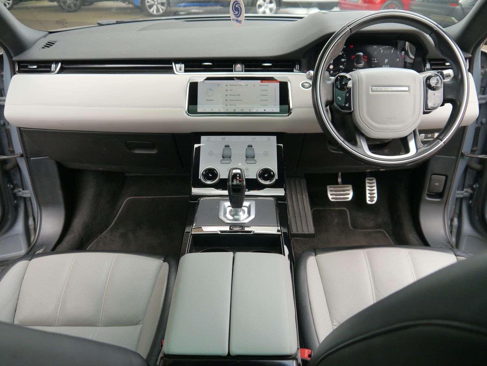 2019 Land Rover Range Rover Evoque 2.0 D180 First Edition SUV 5dr Diesel Auto 4WD Euro 6 (s/s) (180 ps), exterior view 2