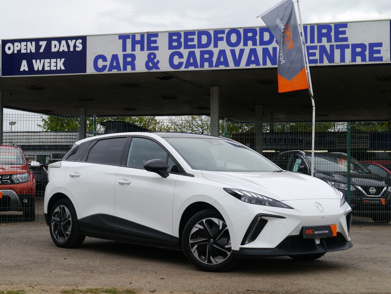 2023 MG Mg4 64kWh Trophy Long Range Hatchback 5dr Electric Auto (203 ps)