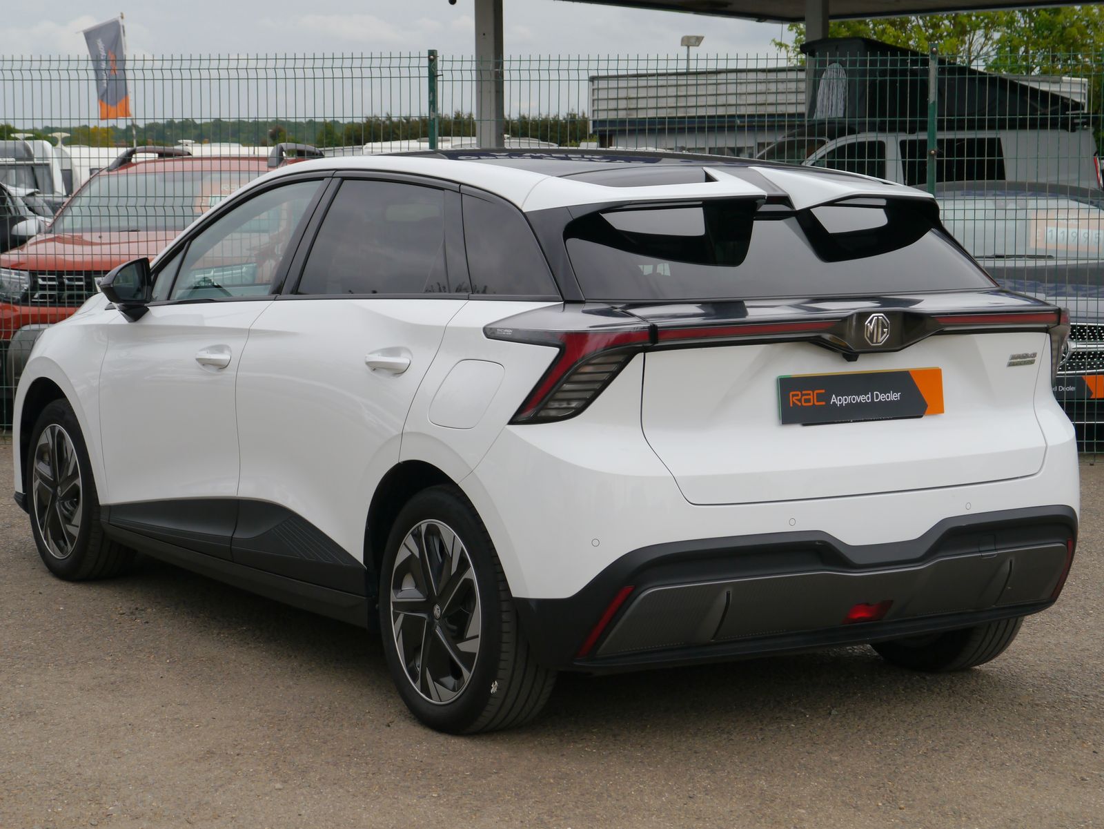 MG Mg4 64kWh Trophy Long Range Hatchback 5dr Electric Auto (203 ps) 5dr Automatic 2026