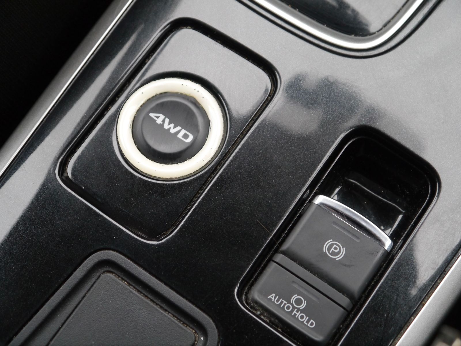 Mitsubishi Outlander 2.2 DI-D 3 SUV 5dr Diesel Auto 4WD Euro 6 (147 ps) 5dr Automatic 2026