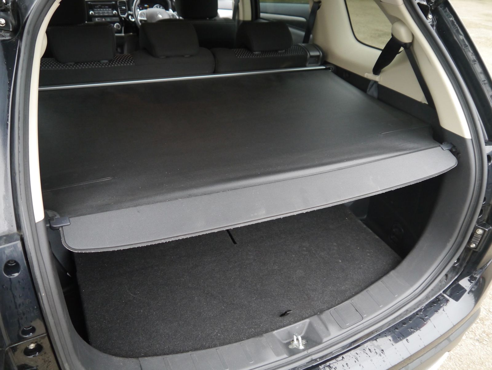 Mitsubishi Outlander 2.2 DI-D 3 SUV 5dr Diesel Auto 4WD Euro 6 (147 ps) 5dr Automatic 2026