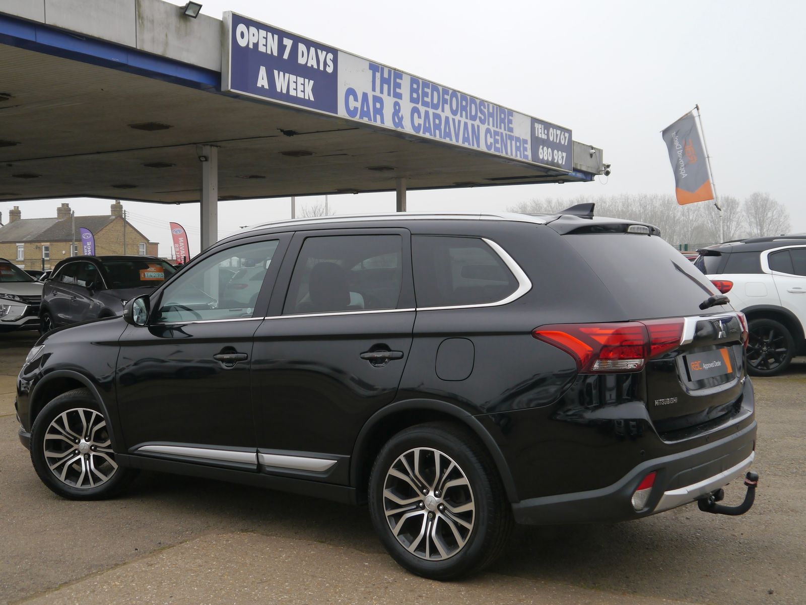 Mitsubishi Outlander 2.2 DI-D 3 SUV 5dr Diesel Auto 4WD Euro 6 (147 ps) 5dr Automatic 2026