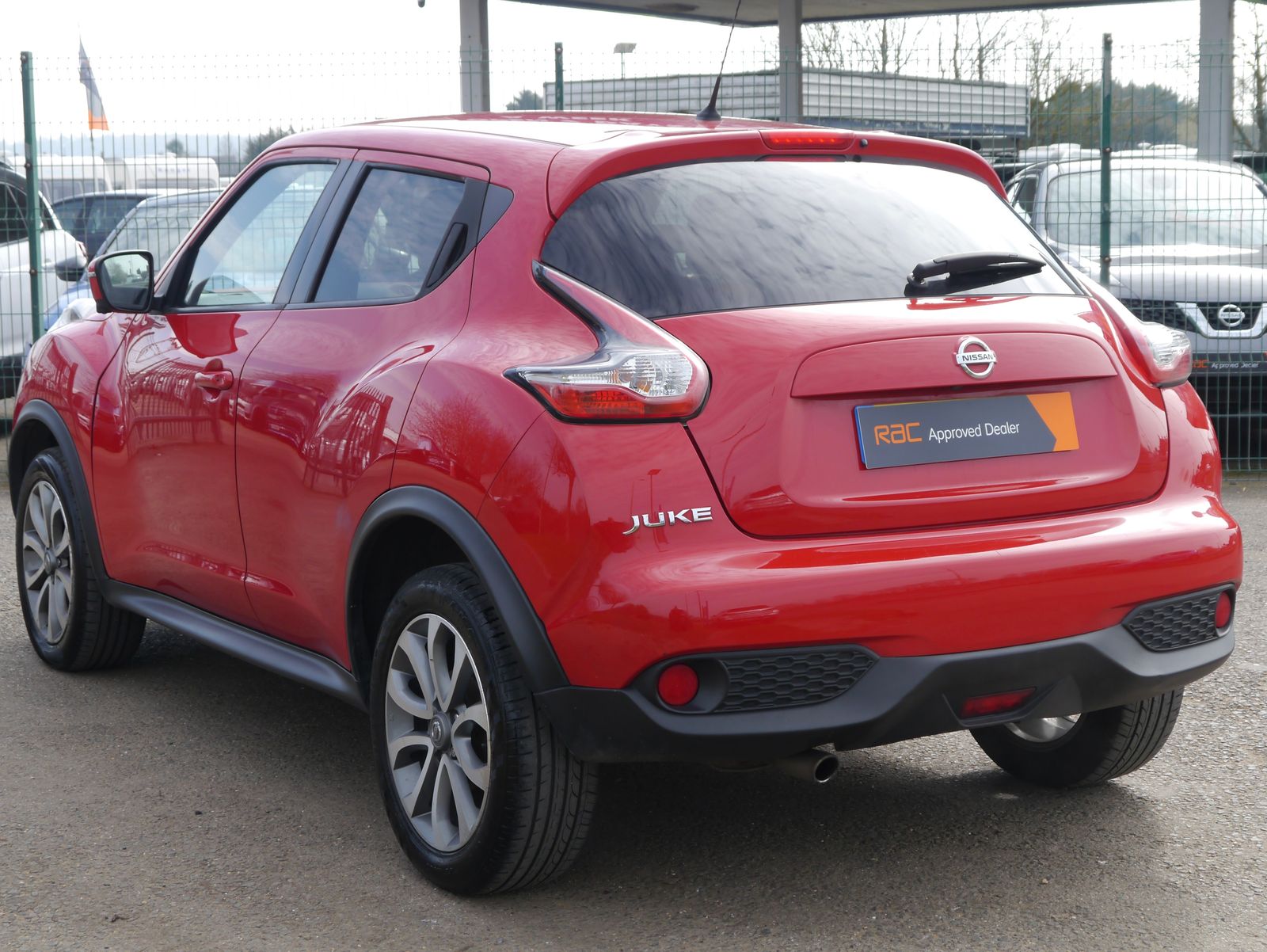 Nissan Juke 1.6 Tekna SUV 5dr Petrol XTRON Euro 6 (117 ps) 5dr Automatic 2026