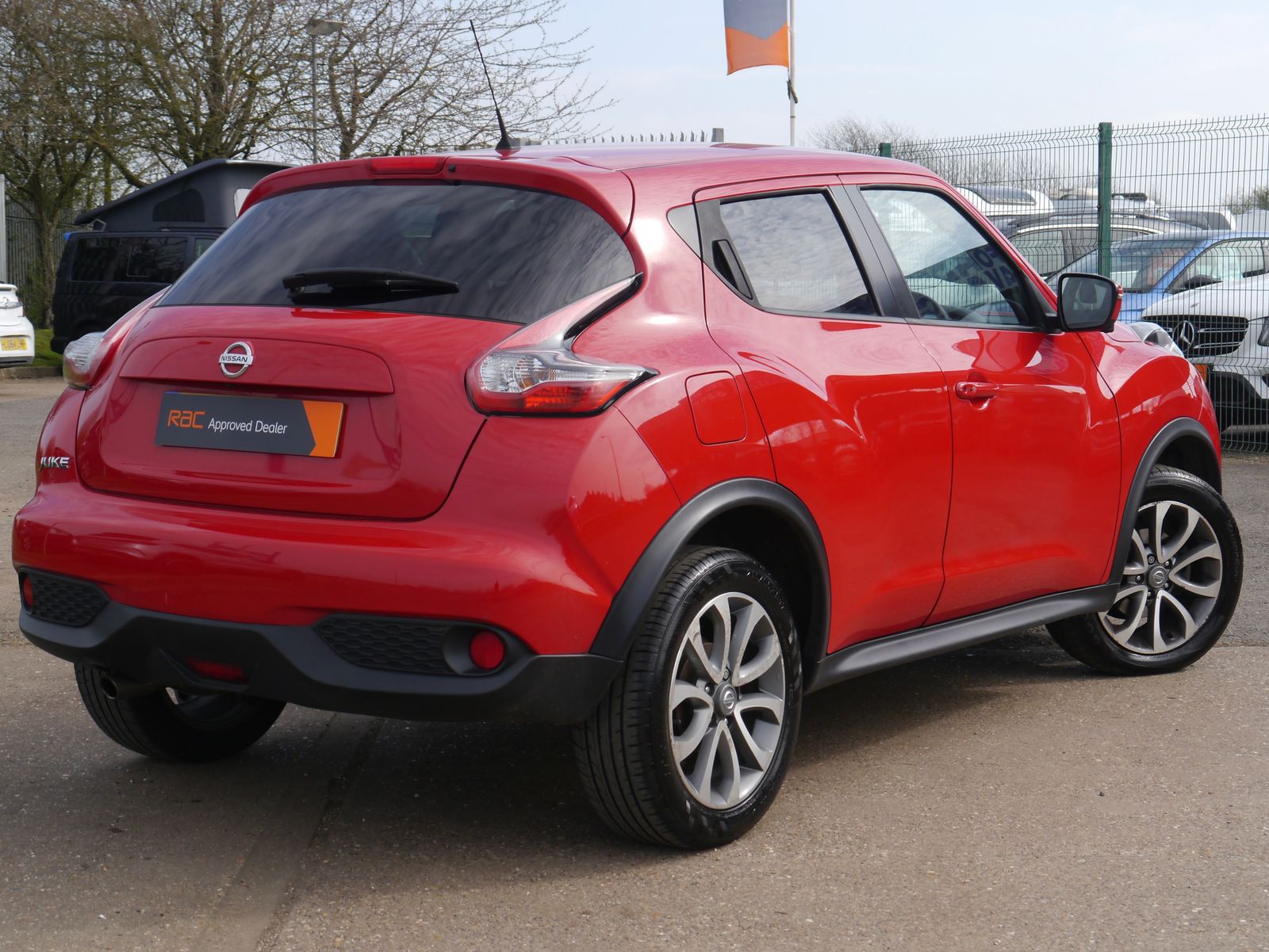 Nissan Juke 1.6 Tekna SUV 5dr Petrol XTRON Euro 6 (117 ps) 5dr Automatic 2026