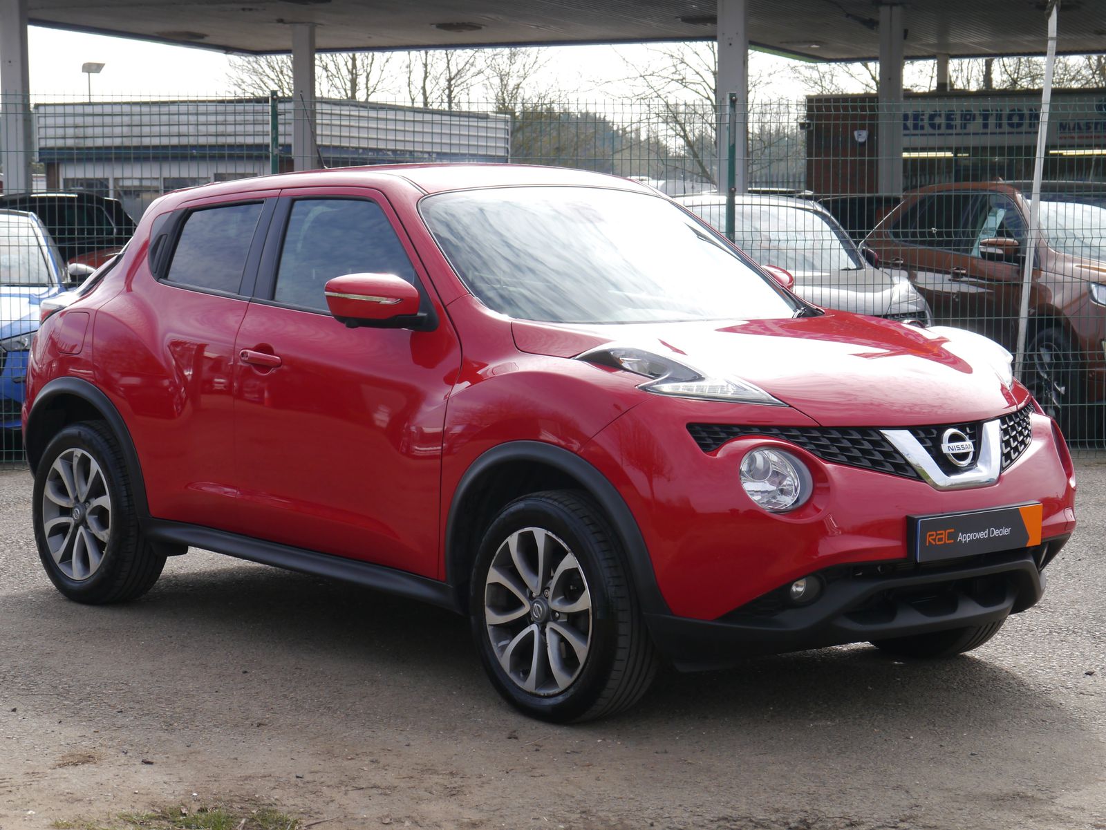 Nissan Juke 1.6 Tekna SUV 5dr Petrol XTRON Euro 6 (117 ps) 5dr Automatic 2026