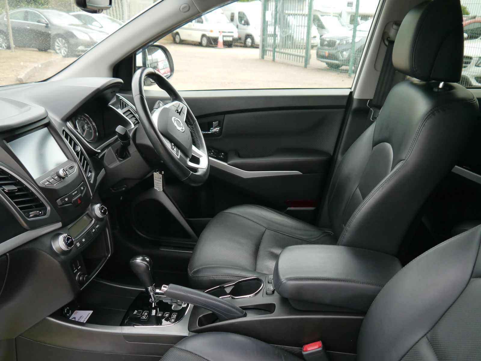 2019 SsangYong Korando 2.2D ELX SUV 5dr Diesel Auto 4WD Euro 6 (178 ps), exterior view 2