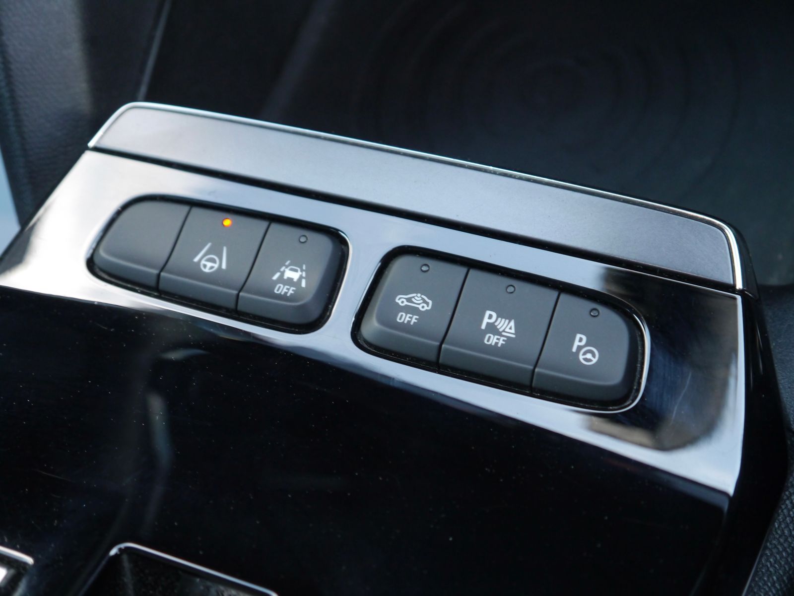 Vauxhall Mokka electric 50kWh Ultimate SUV 5dr Electric Auto (136 ps) 5dr Automatic 2026