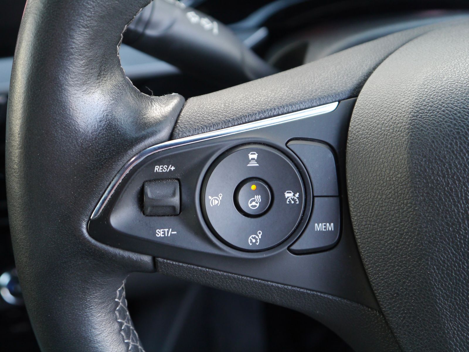 Vauxhall Mokka electric 50kWh Ultimate SUV 5dr Electric Auto (136 ps) 5dr Automatic 2026