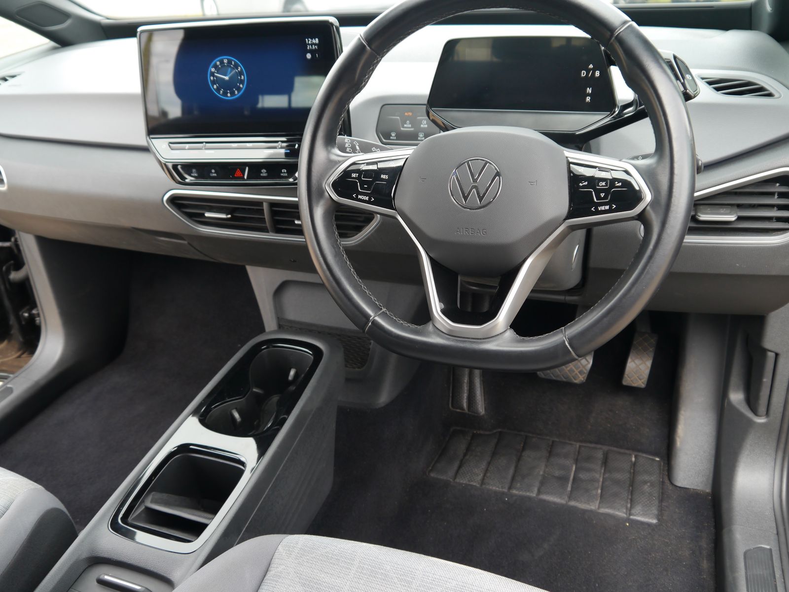 Volkswagen ID.3 Pro 58kWh Life Hatchback 5dr Electric Auto (145 ps) 5dr Automatic 2026