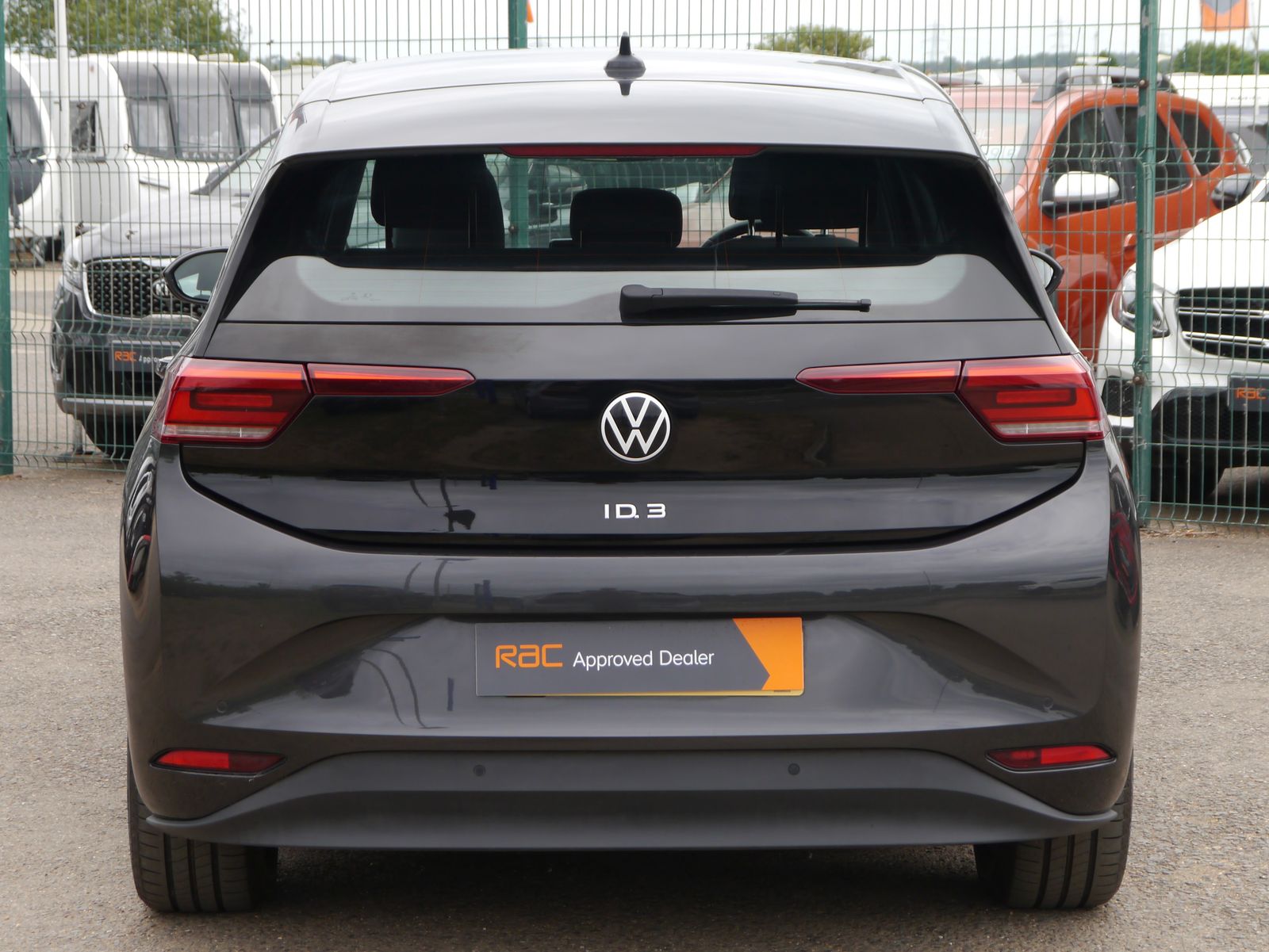 Volkswagen ID.3 Pro 58kWh Life Hatchback 5dr Electric Auto (145 ps) 5dr Automatic 2026