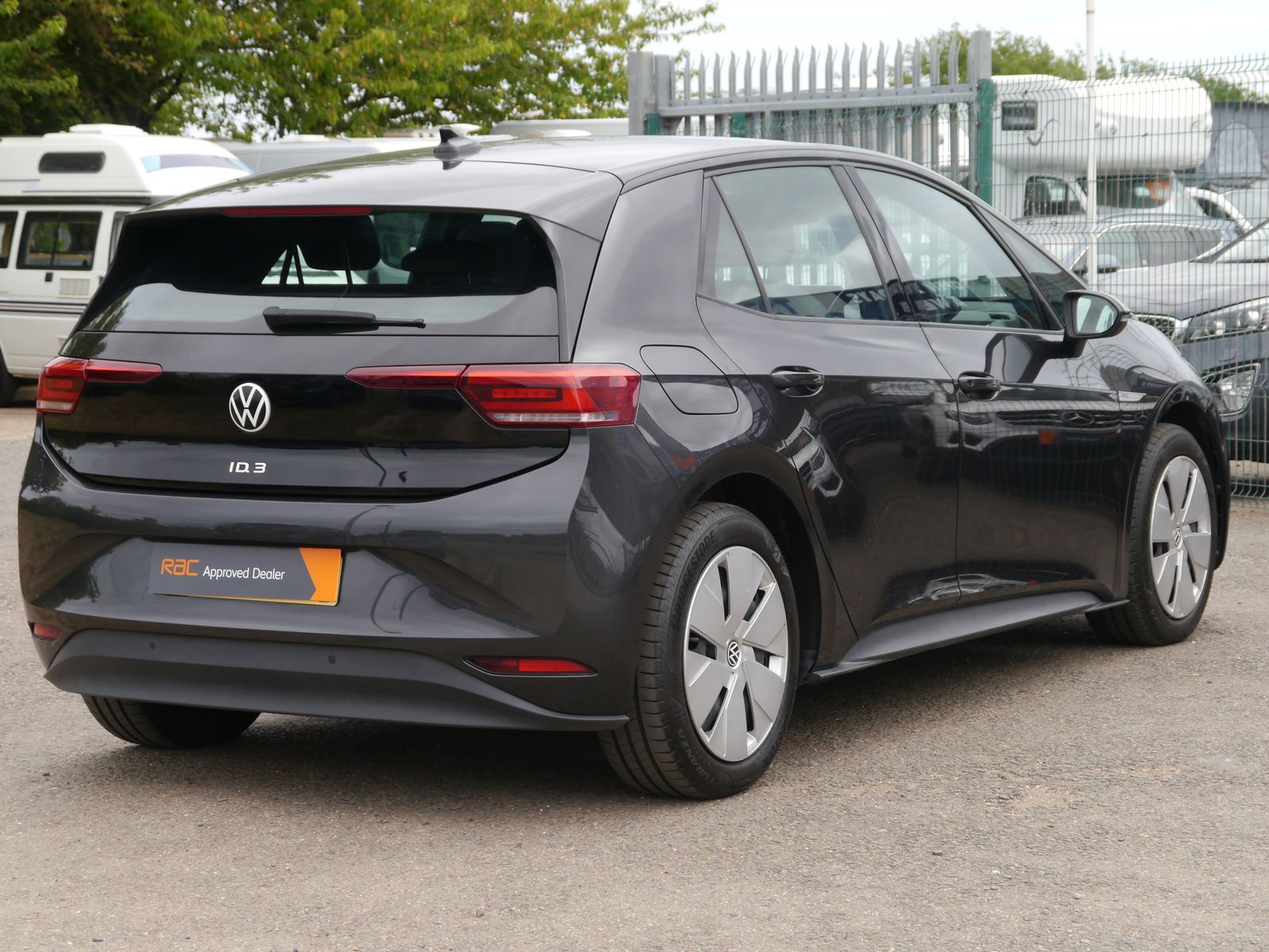 Volkswagen ID.3 Pro 58kWh Life Hatchback 5dr Electric Auto (145 ps) 5dr Automatic 2026