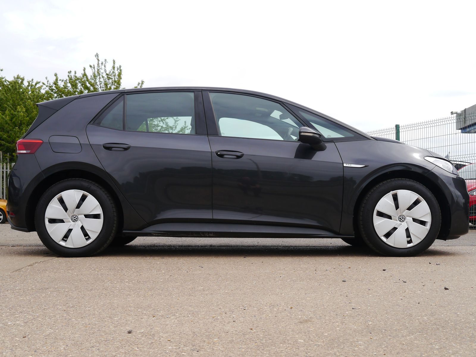 Volkswagen ID.3 Pro 58kWh Life Hatchback 5dr Electric Auto (145 ps) 5dr Automatic 2026