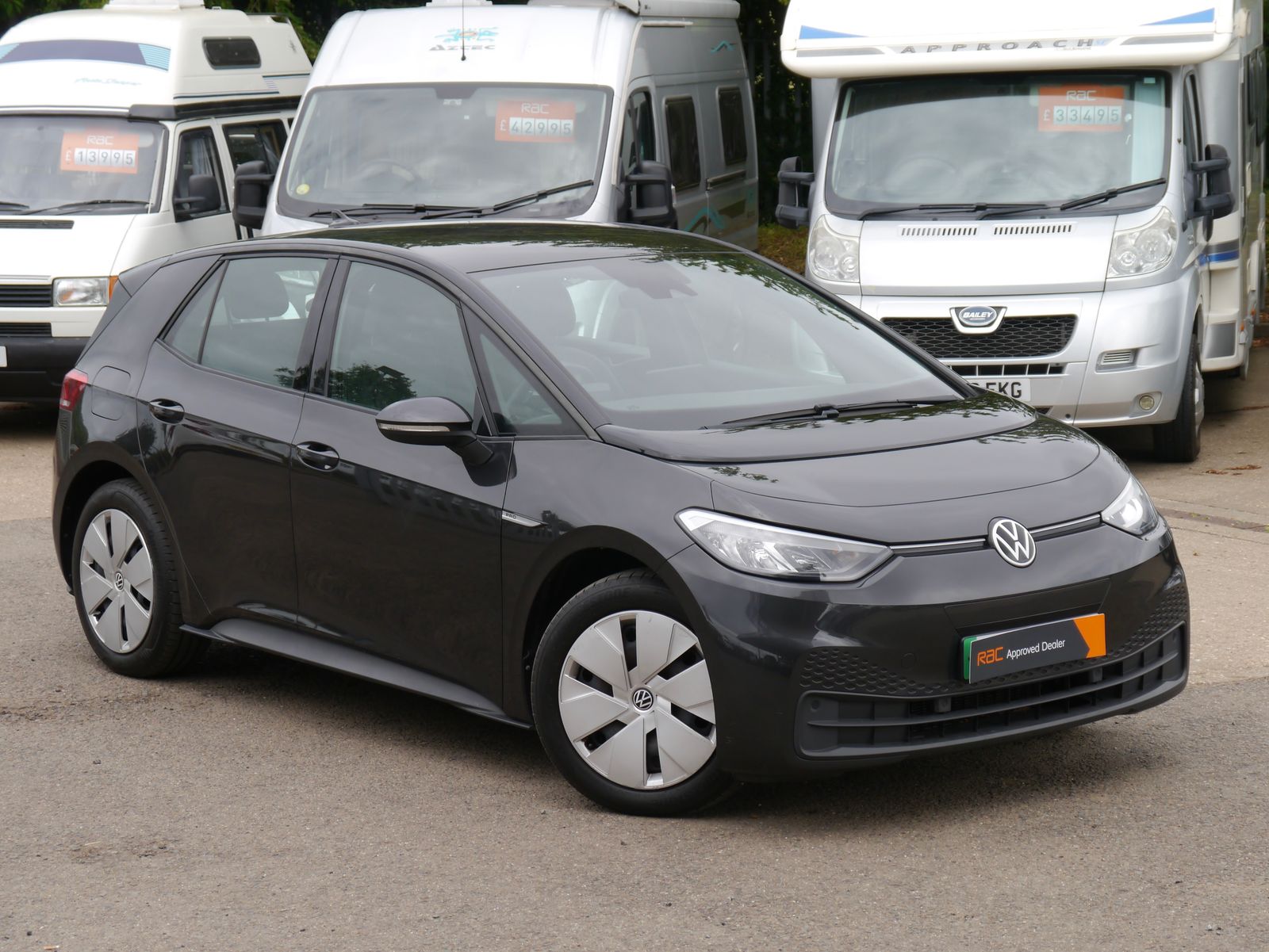 Volkswagen ID.3 Pro 58kWh Life Hatchback 5dr Electric Auto (145 ps) 5dr Automatic 2026