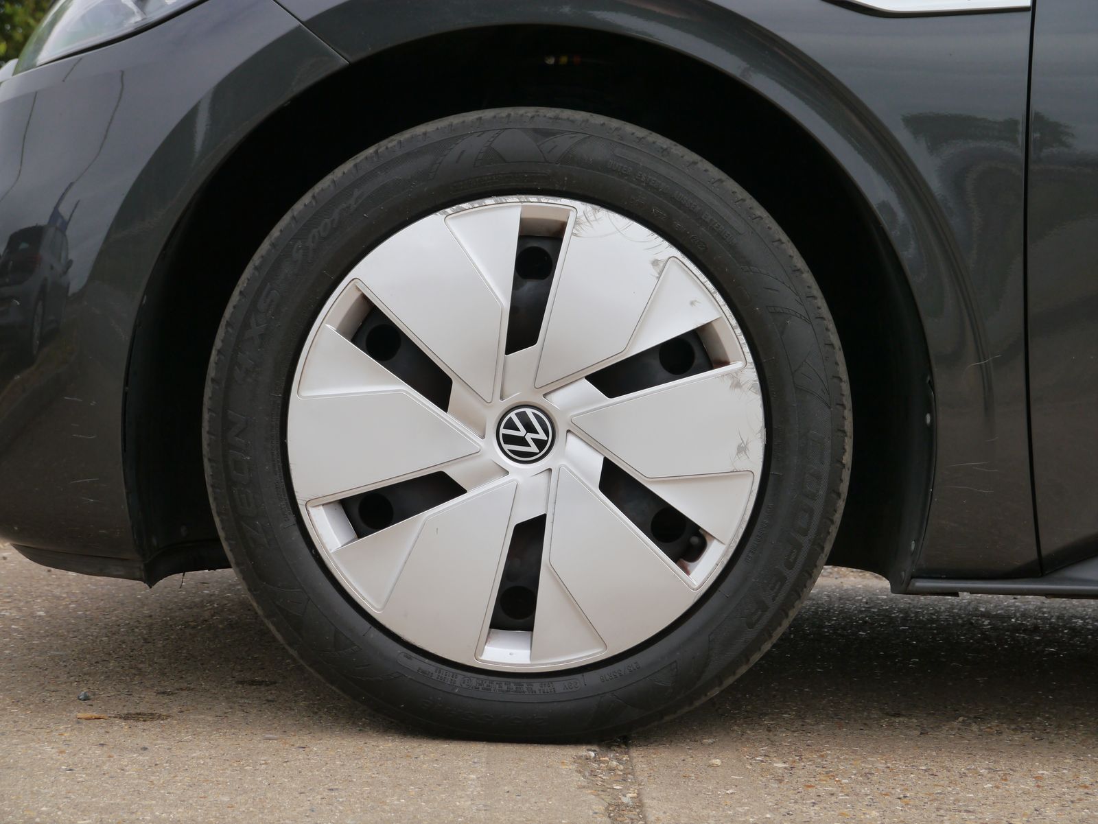 Volkswagen ID.3 Pro 58kWh Life Hatchback 5dr Electric Auto (145 ps) 5dr Automatic 2026