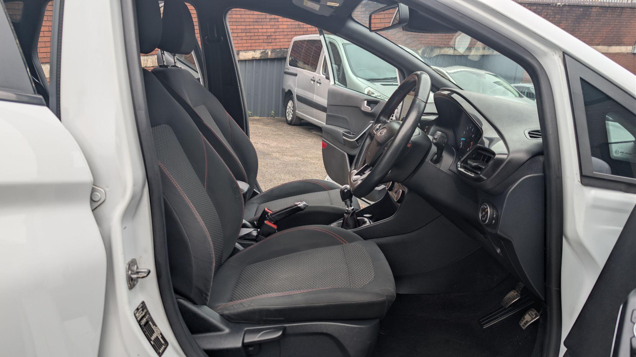 Ford Fiesta 1.0T EcoBoost ST-Line Edition Euro 6 (s/s) 5dr 5dr Manual 2026