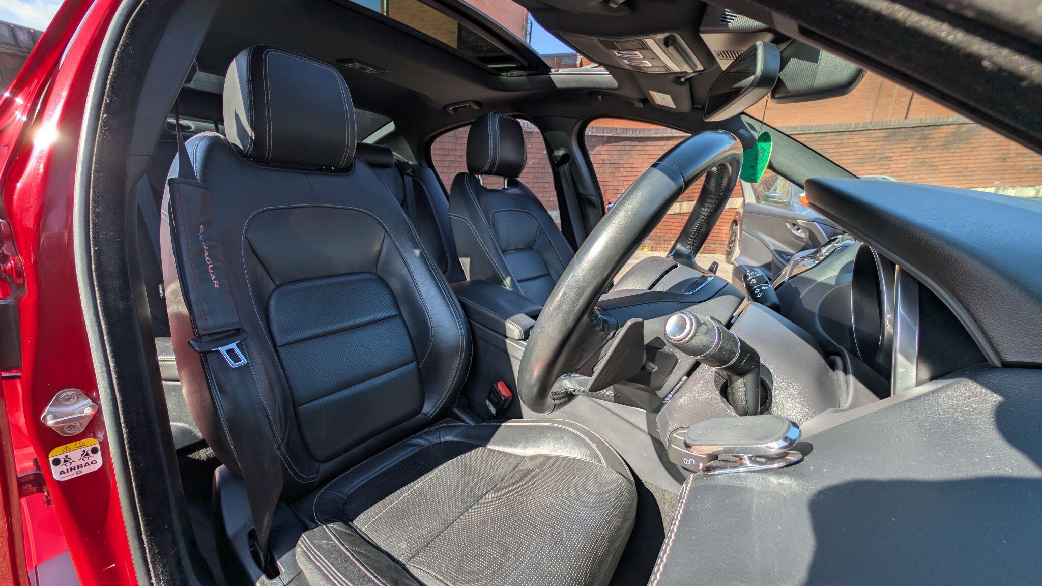 Jaguar XE 2.0d R-Sport Auto Euro 6 (s/s) 4dr 4dr Automatic 2026