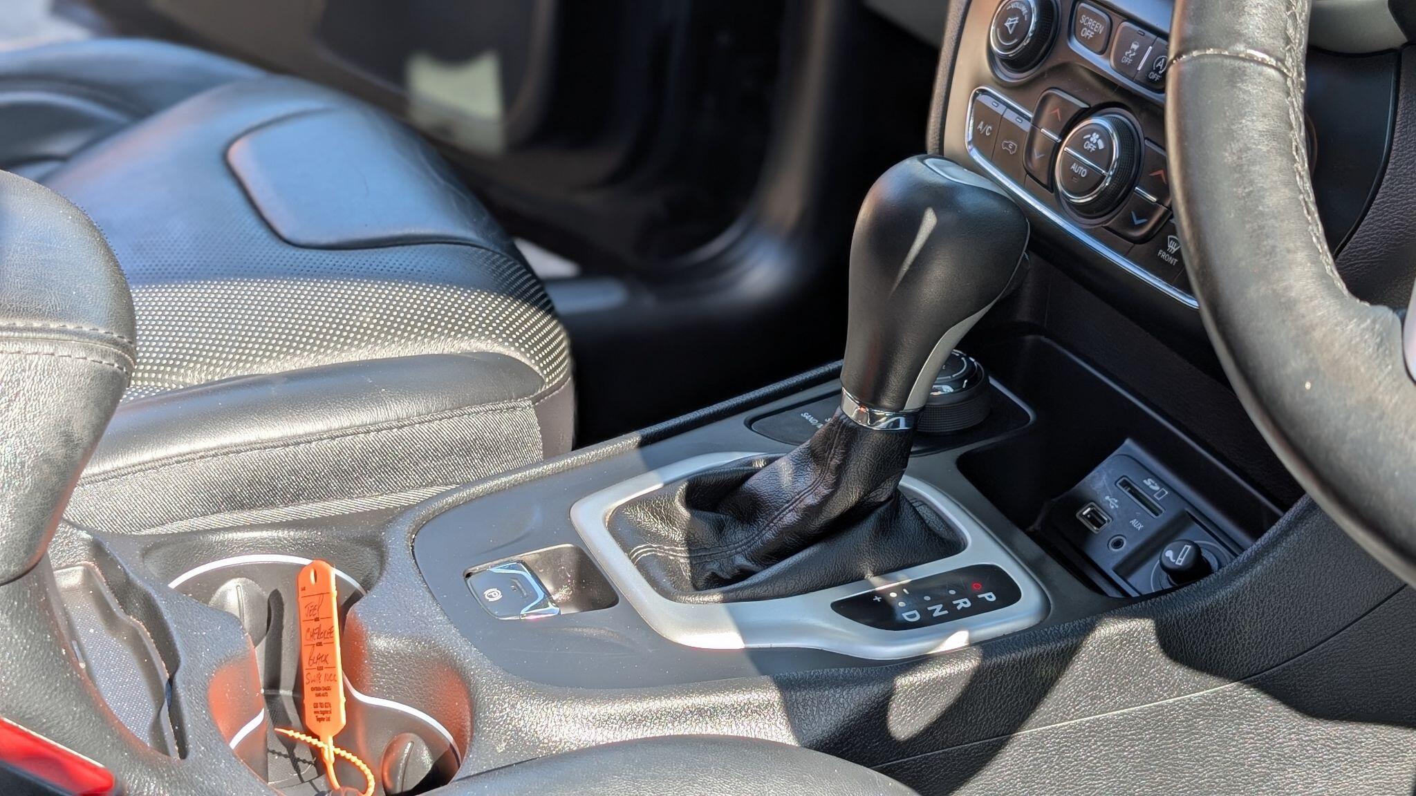 Jeep Cherokee 2.2 MultiJetII Overland Auto 4WD Euro 6 (s/s) 5dr 5dr Automatic 2026