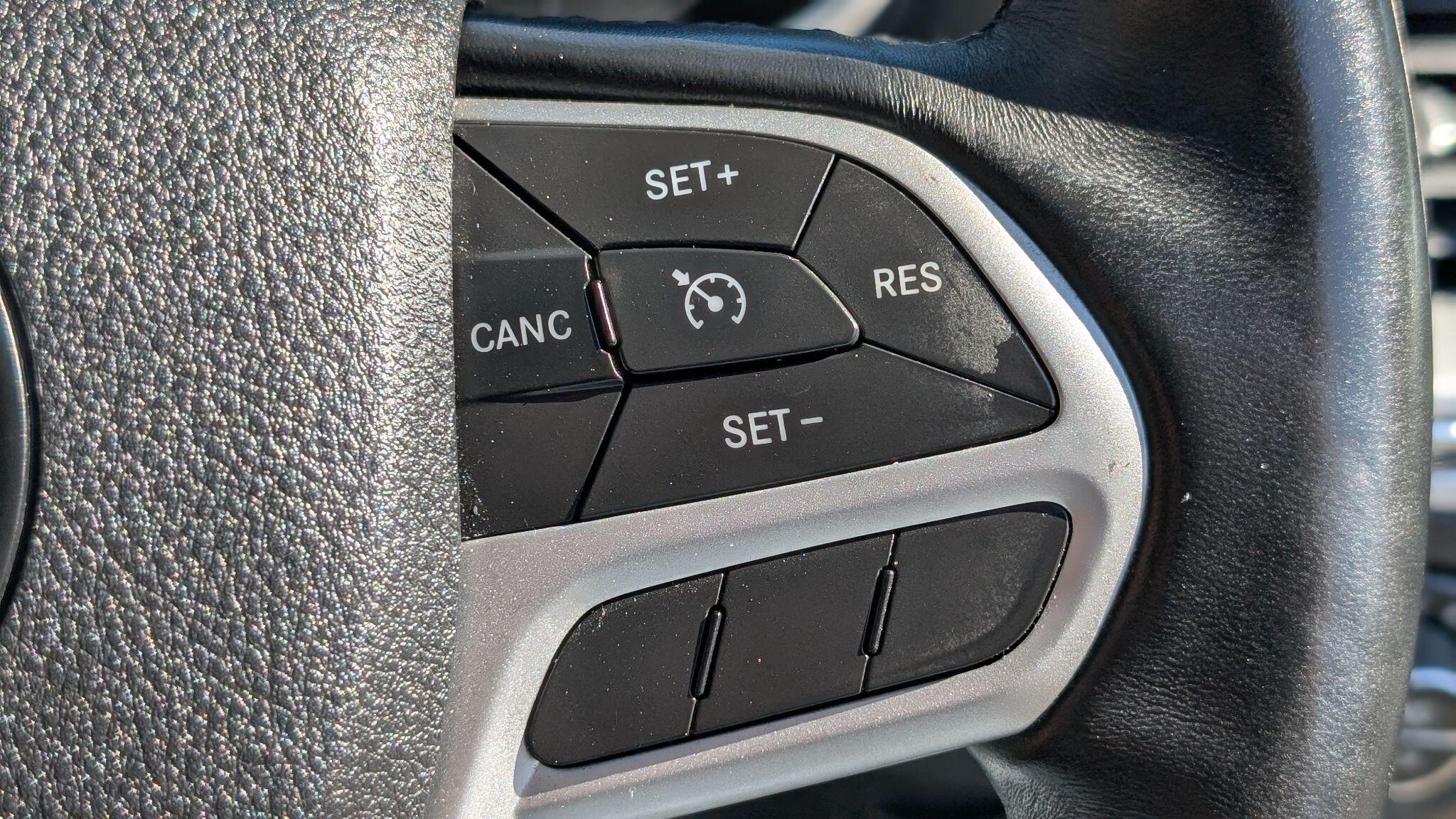 Jeep Cherokee 2.2 MultiJetII Overland Auto 4WD Euro 6 (s/s) 5dr 5dr Automatic 2026