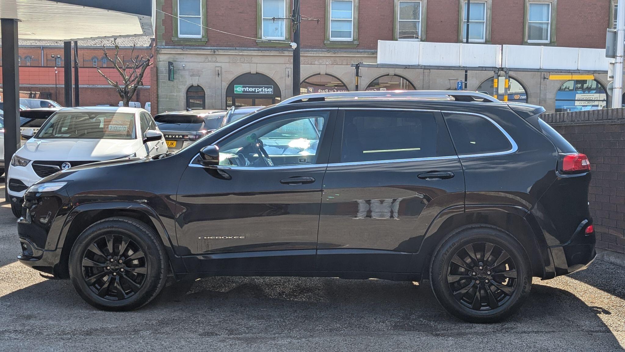 Jeep Cherokee 2.2 MultiJetII Overland Auto 4WD Euro 6 (s/s) 5dr 5dr Automatic 2026