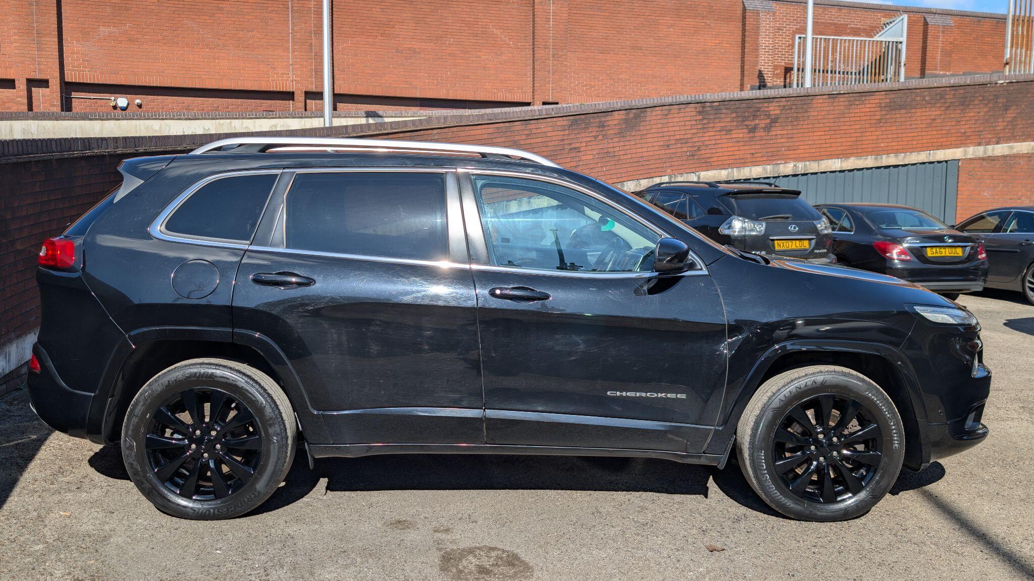 Jeep Cherokee 2.2 MultiJetII Overland Auto 4WD Euro 6 (s/s) 5dr 5dr Automatic 2026