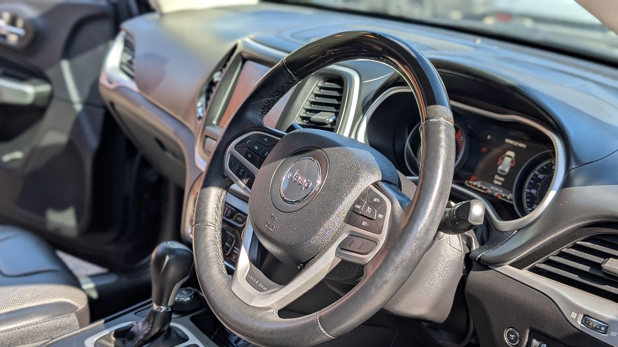 Jeep Cherokee 2.2 MultiJetII Overland Auto 4WD Euro 6 (s/s) 5dr 5dr Automatic 2026