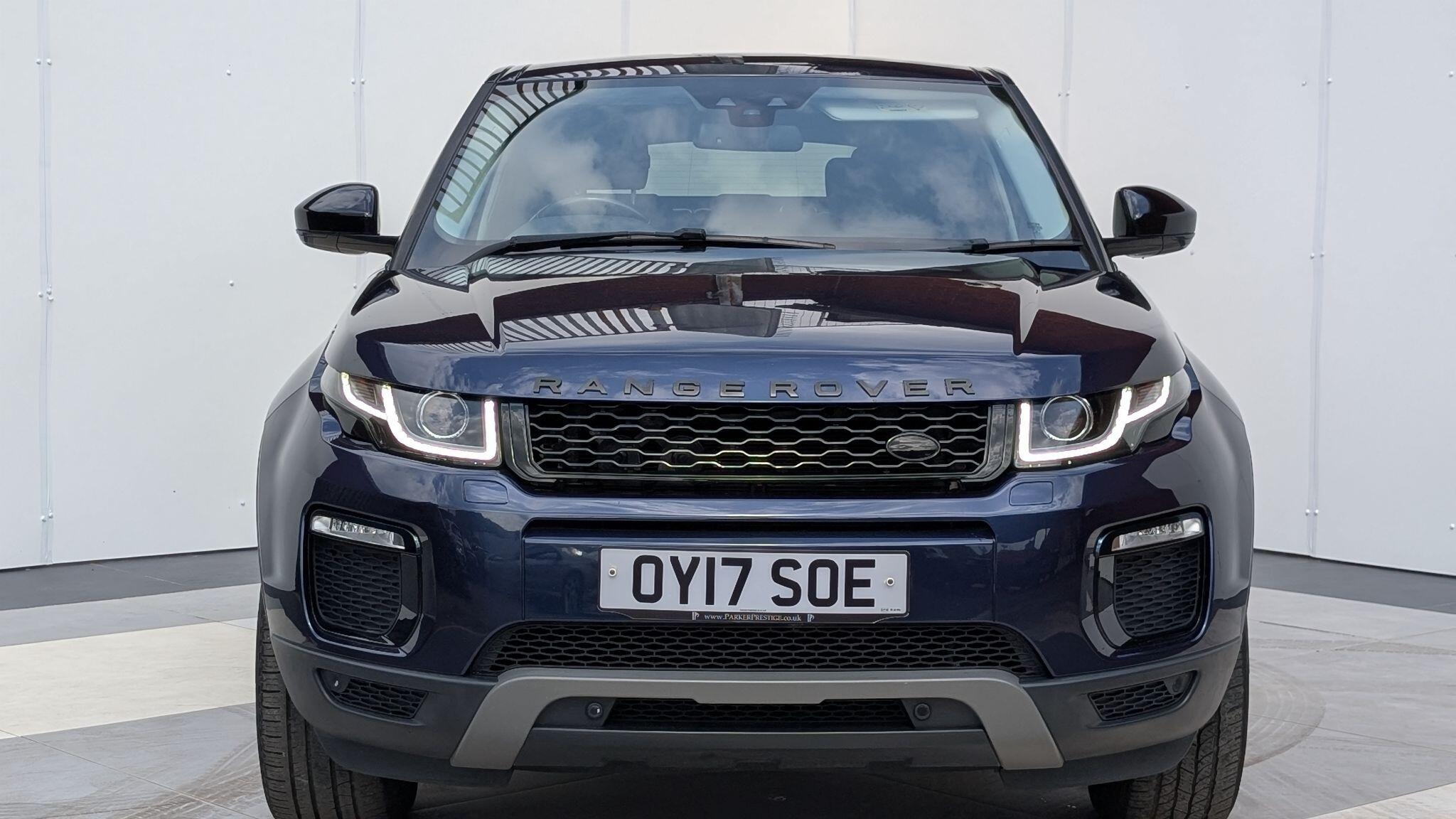 2017 Land Rover Range Rover Evoque 2.0 TD4 SE Tech Auto 4WD Euro 6 (s/s) 5dr, exterior view 2