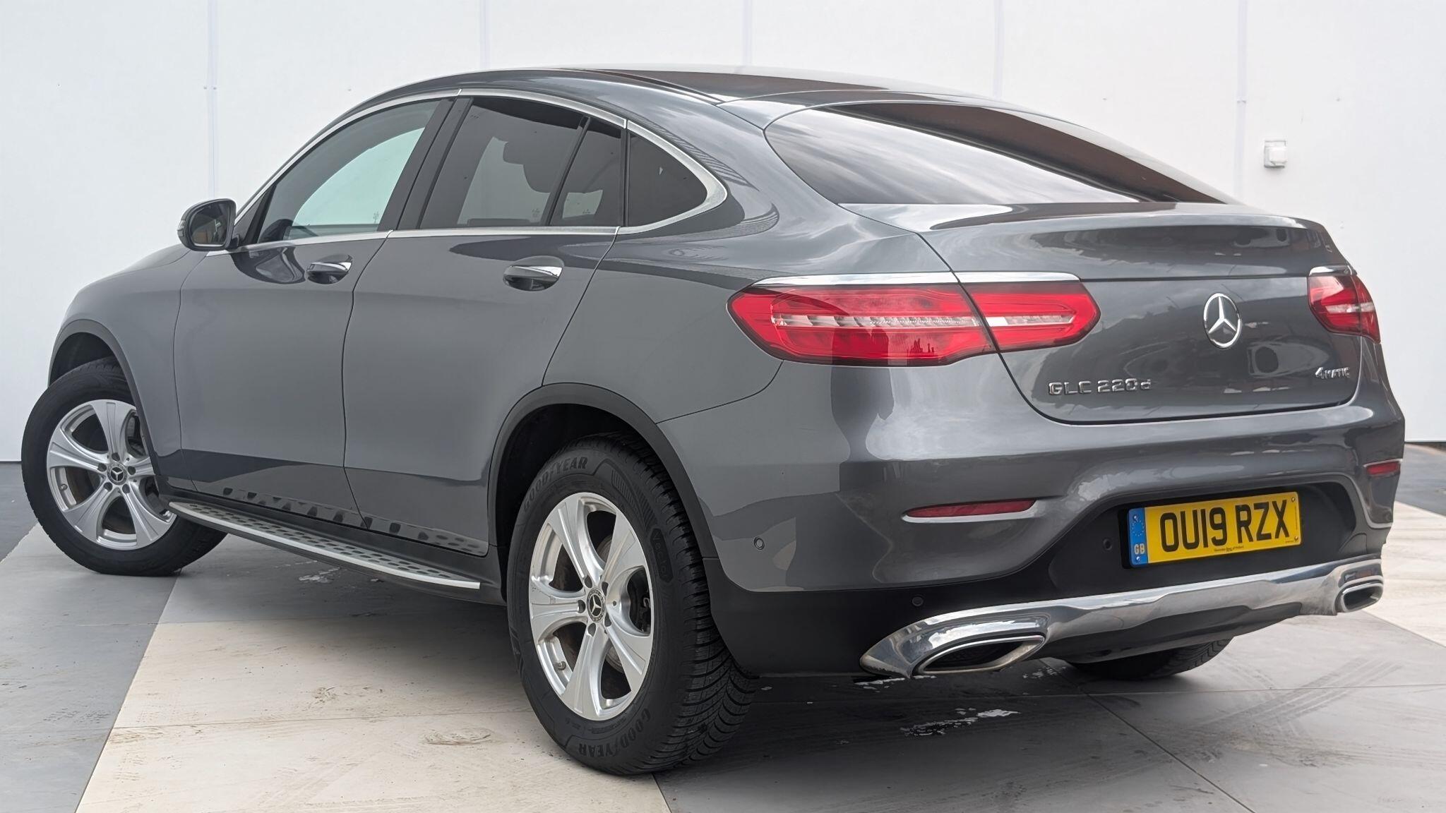 2019 Mercedes-Benz GLC 2.1 GLC220d Sport (Premium) Coupe G-Tronic+ 4MATIC Euro 6 (s/s) 5dr, exterior view 4