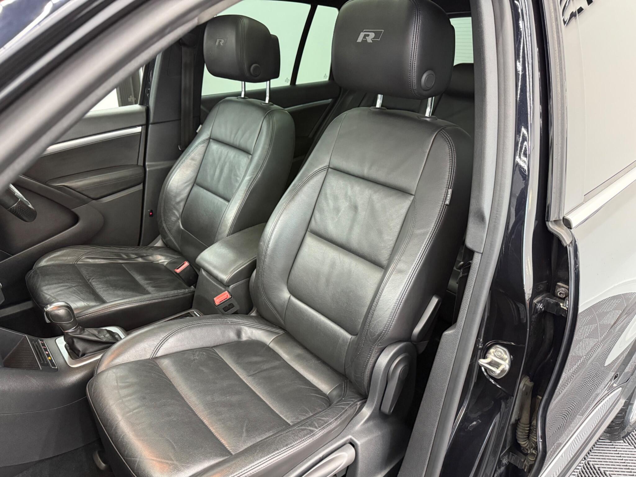 Volkswagen Tiguan 2.0 TDI BlueMotion Tech R-Line DSG 4WD Euro 5 (s/s) 5dr 5dr Automatic 2026