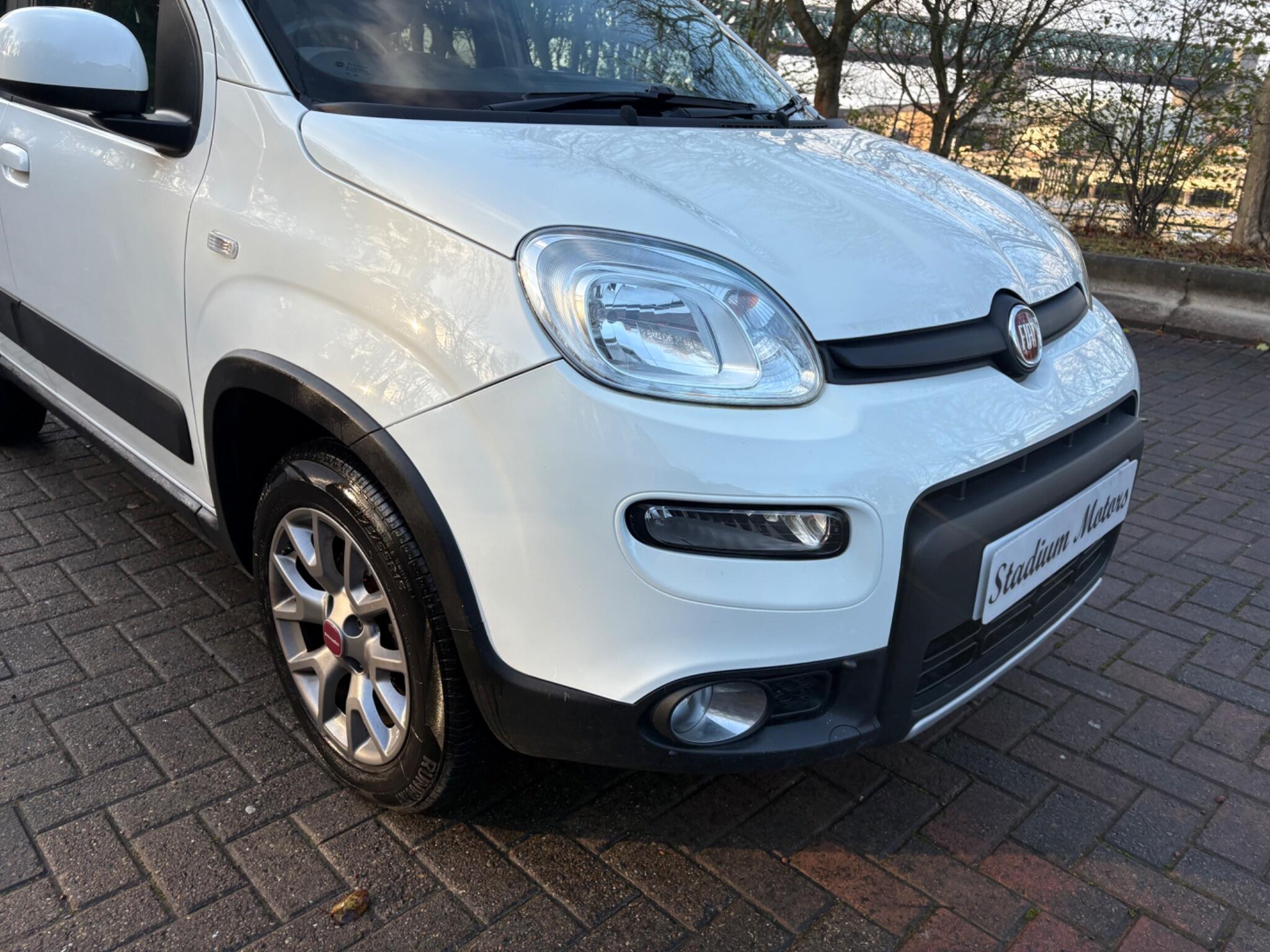 Fiat Panda 0.9 TwinAir 4x4 Euro 6 (s/s) 5dr 5dr Manual 2026