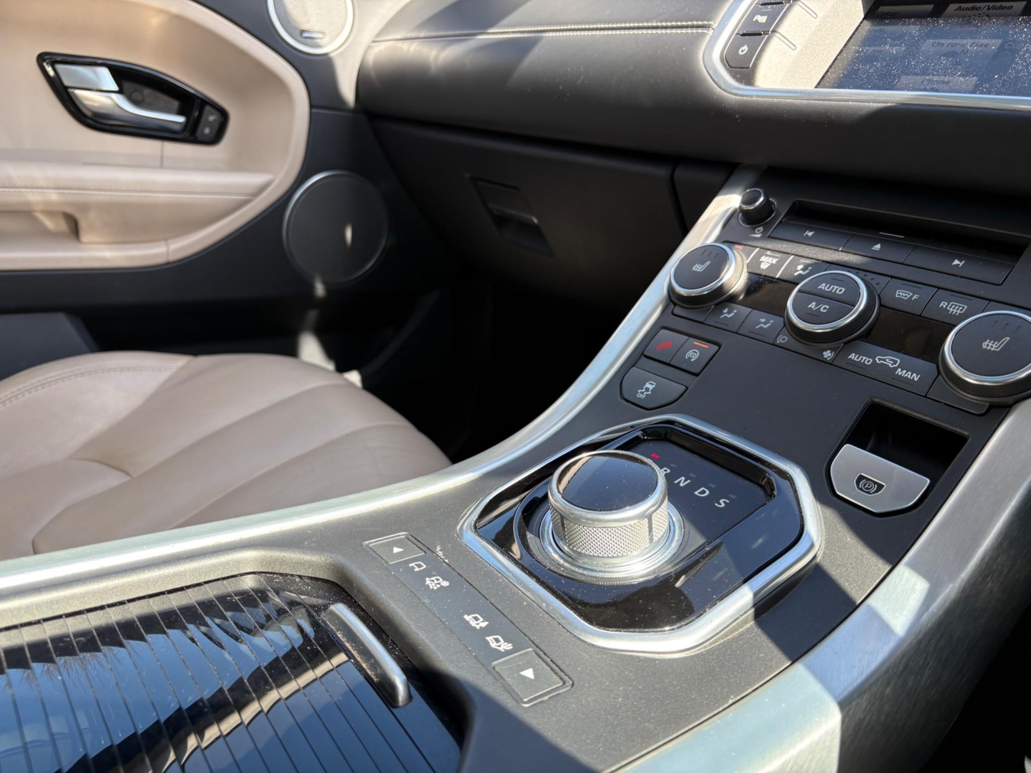 Land Rover Range Rover Evoque 2.2 SD4 Prestige Lux Auto 4WD Euro 5 (s/s) 5dr 5dr Automatic 2026