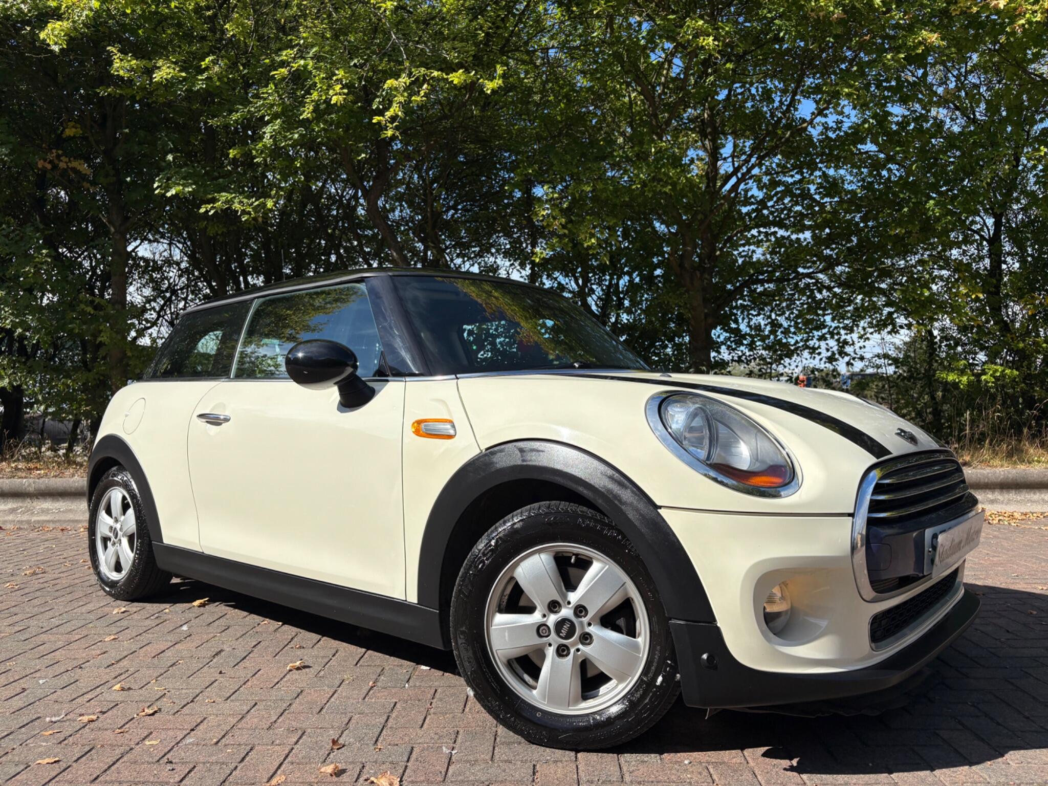 MINI Hatch 1.5 Cooper Euro 6 (s/s) 3dr 3dr Manual 2026