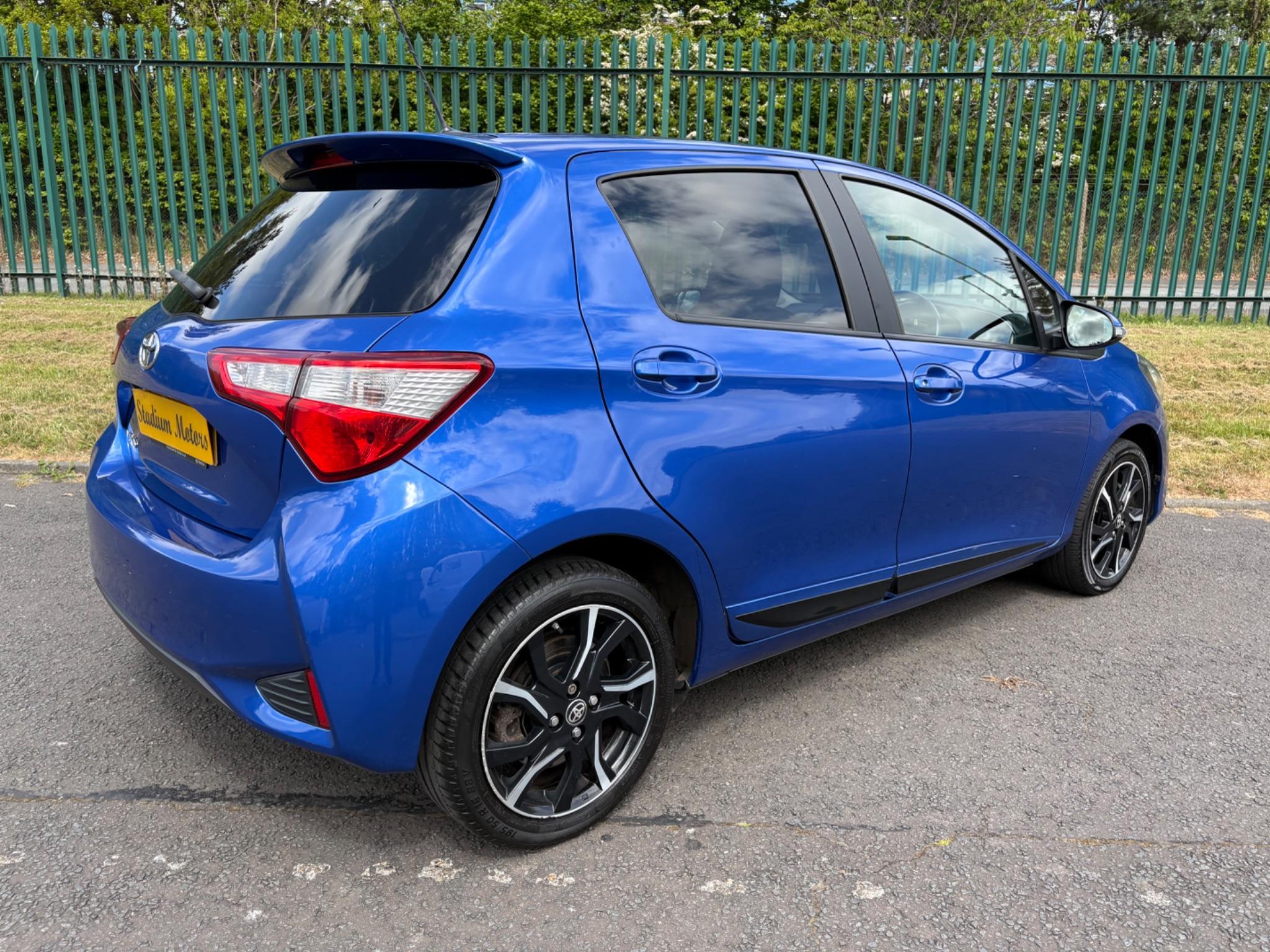 Toyota Yaris 1.5 VVT-i Design Euro 6 5dr 5dr Manual 2026