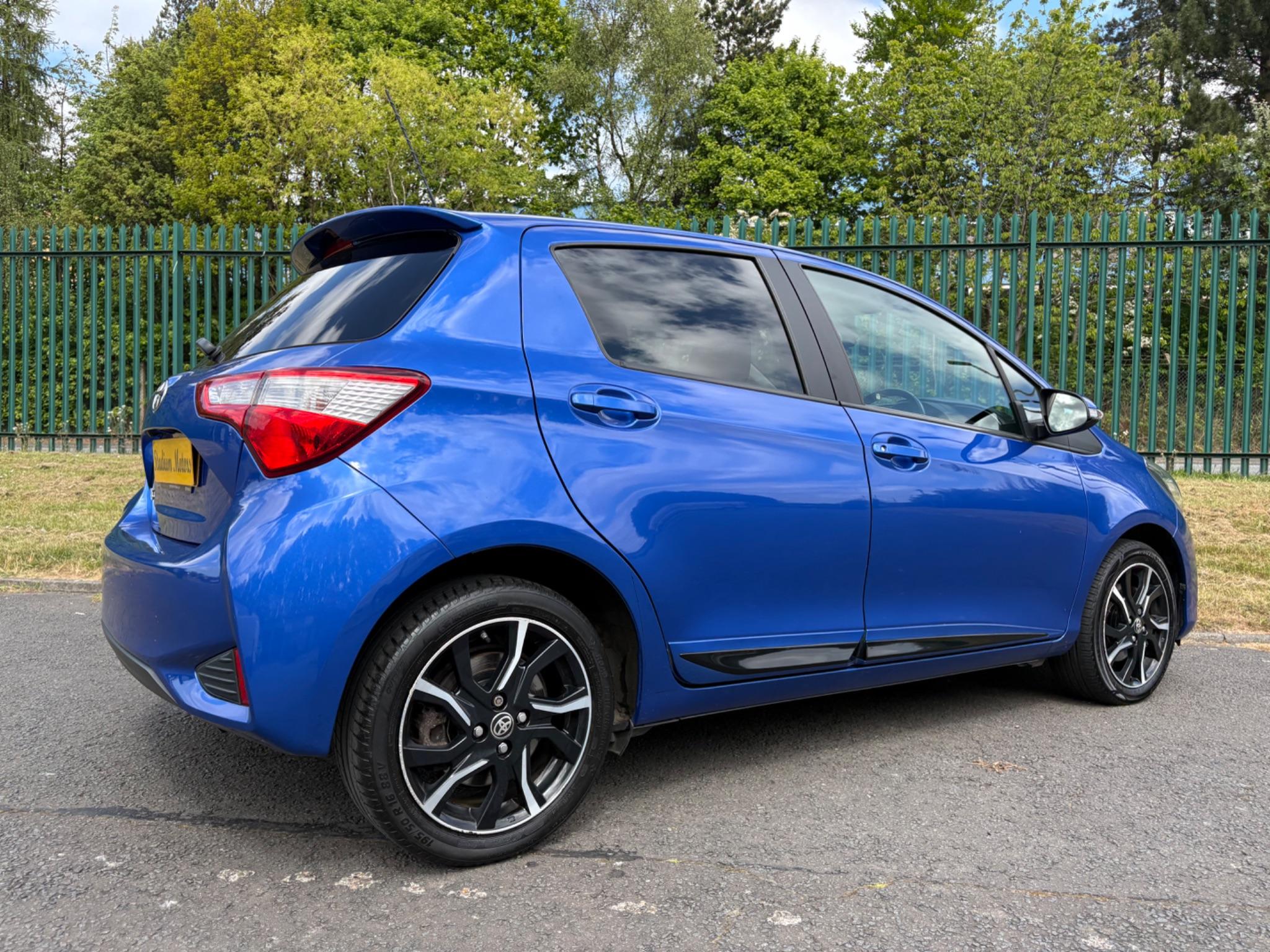 Toyota Yaris 1.5 VVT-i Design Euro 6 5dr 5dr Manual 2026