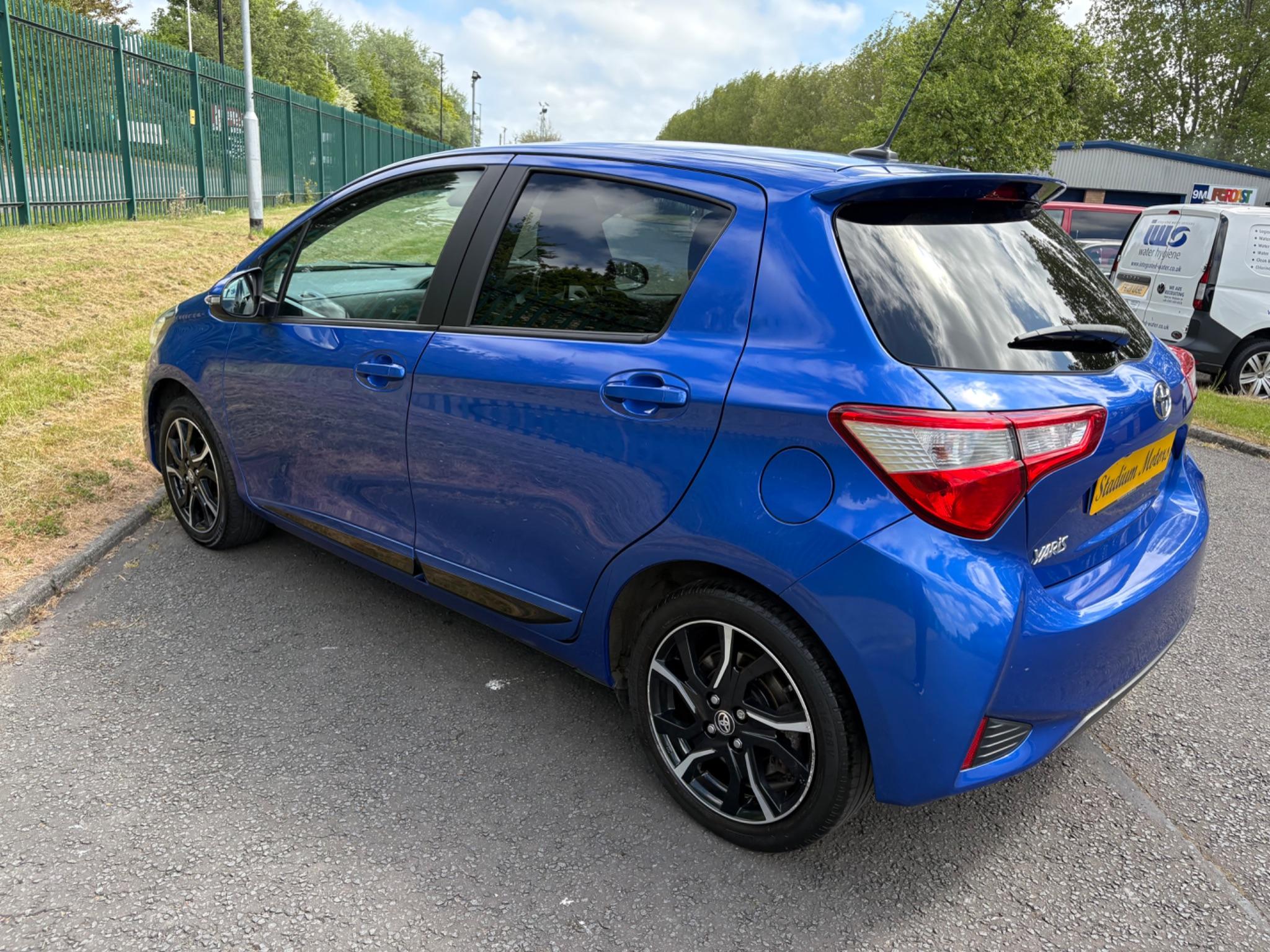 Toyota Yaris 1.5 VVT-i Design Euro 6 5dr 5dr Manual 2026