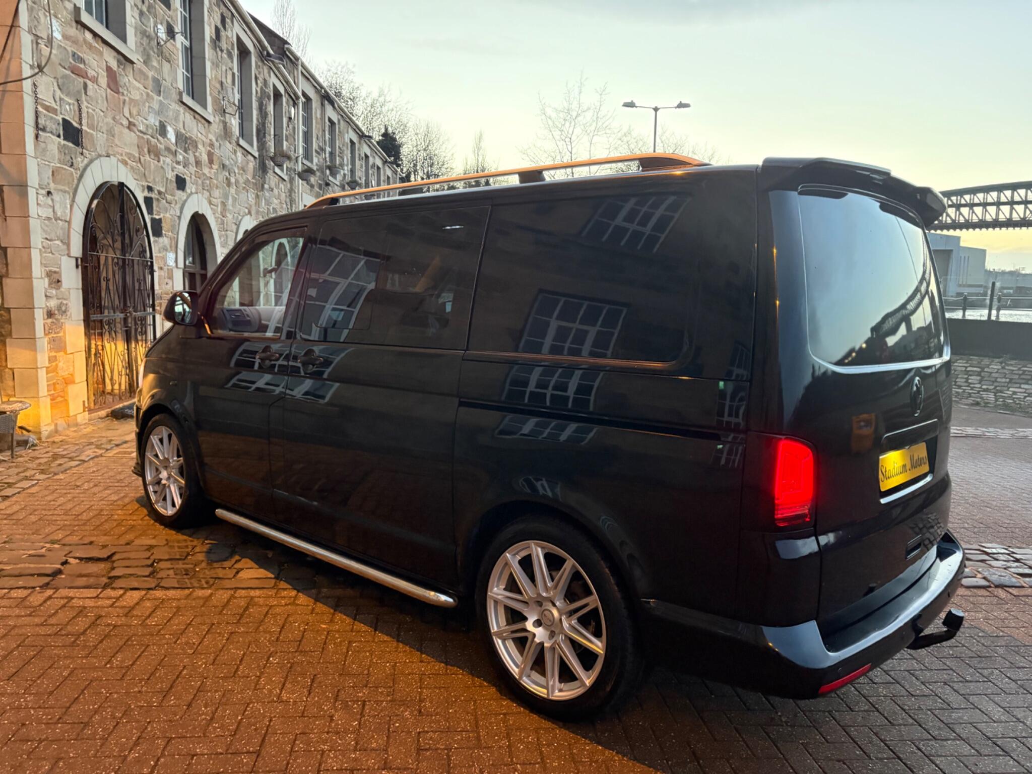 Volkswagen Transporter 2.0 TDI T30 Kombi L1 H1 4dr 4dr Manual 2026