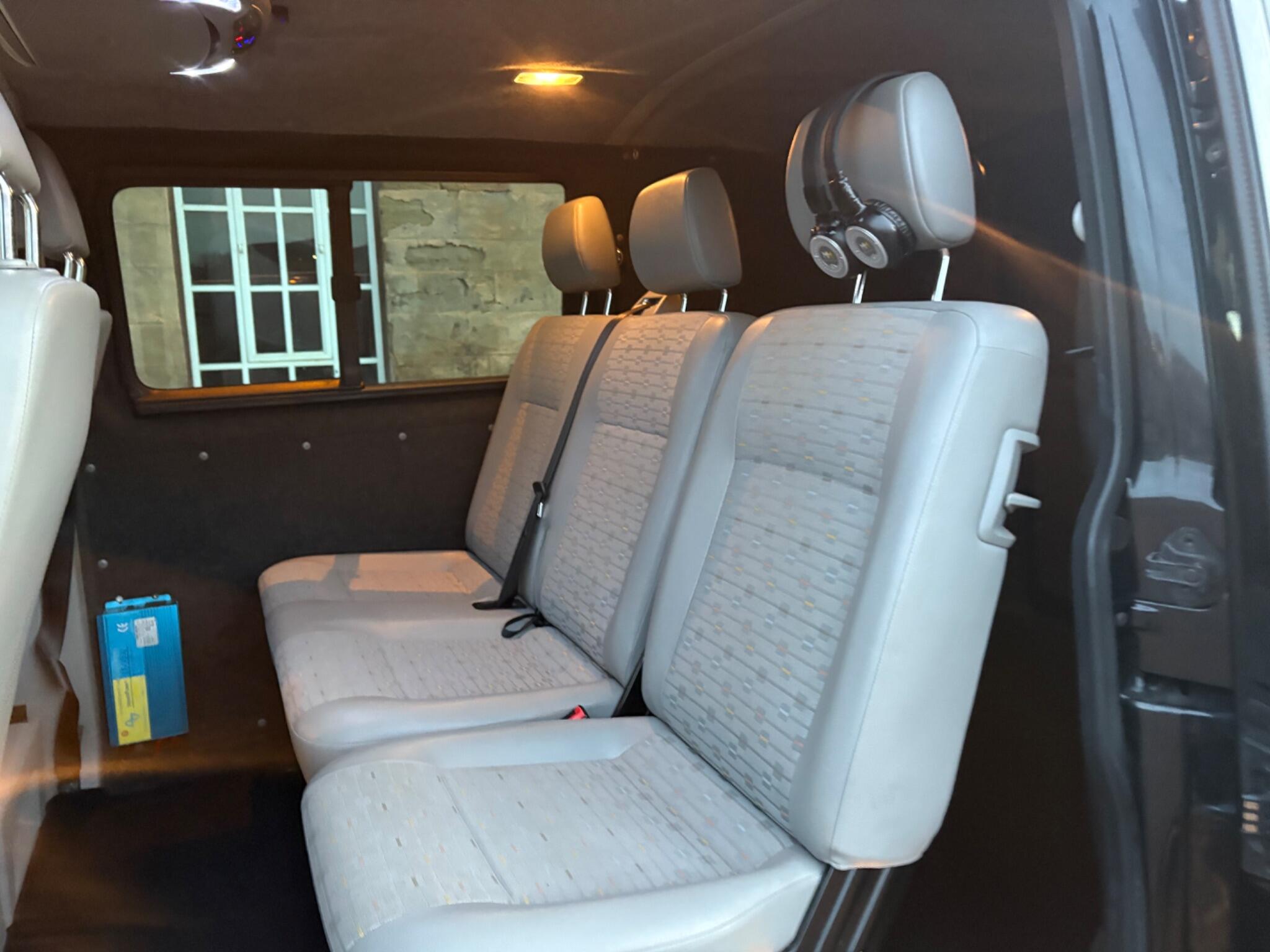 Volkswagen Transporter 2.0 TDI T30 Kombi L1 H1 4dr 4dr Manual 2026