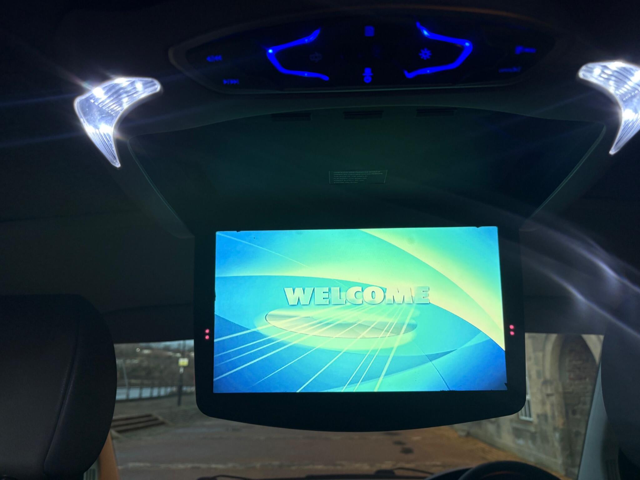 Volkswagen Transporter 2.0 TDI T30 Kombi L1 H1 4dr 4dr Manual 2026