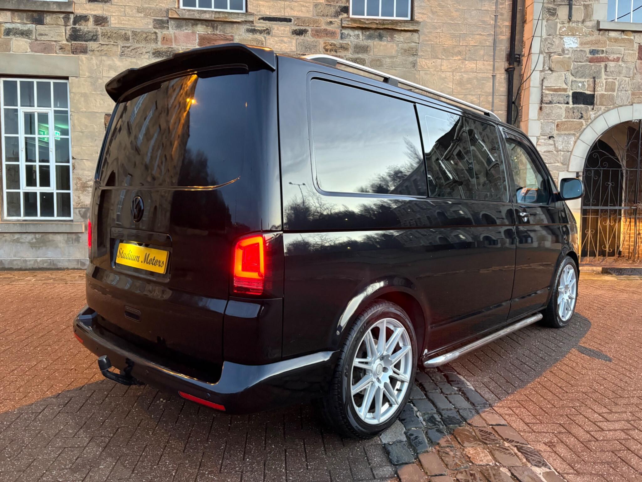 Volkswagen Transporter 2.0 TDI T30 Kombi L1 H1 4dr 4dr Manual 2026