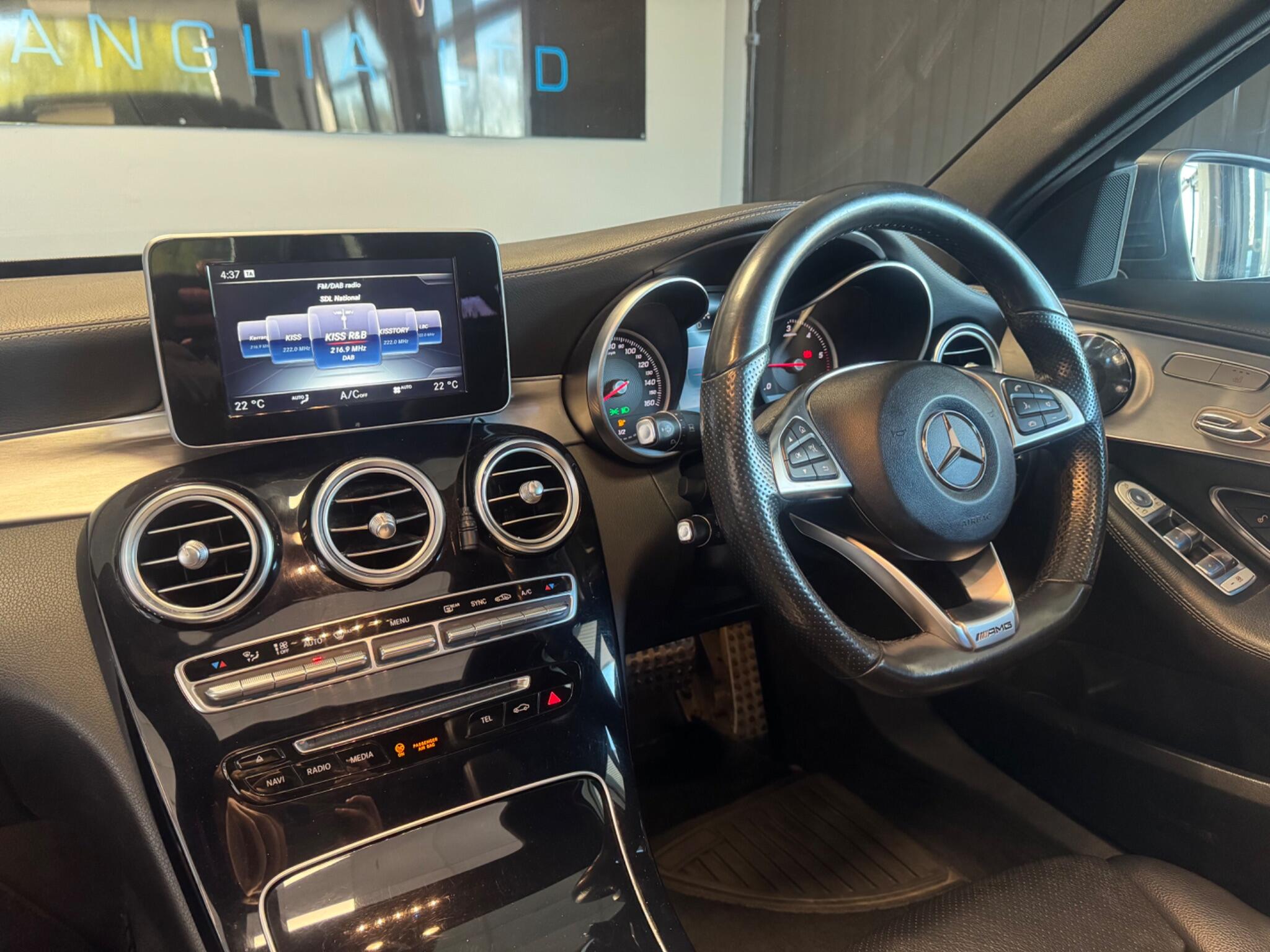 Mercedes-Benz C Class 1.6 C200d AMG Line (Premium) G-Tronic+ Euro 6 (s/s) 4dr 4dr Automatic 2026