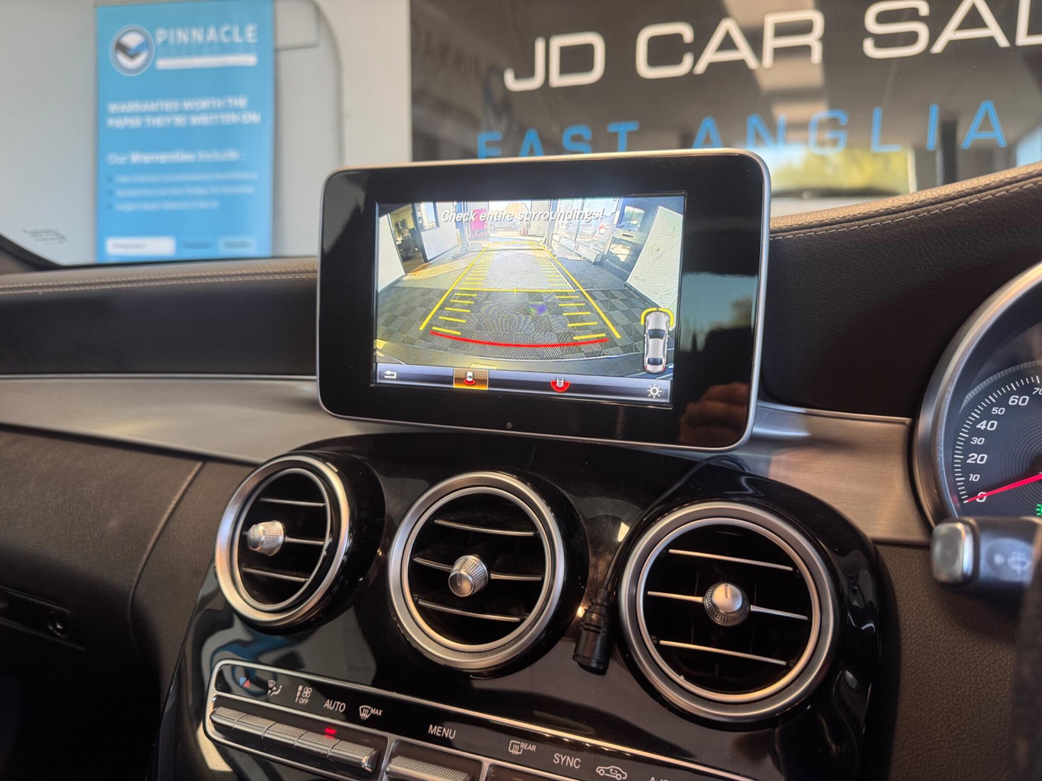 Mercedes-Benz C Class 1.6 C200d AMG Line (Premium) G-Tronic+ Euro 6 (s/s) 4dr 4dr Automatic 2026