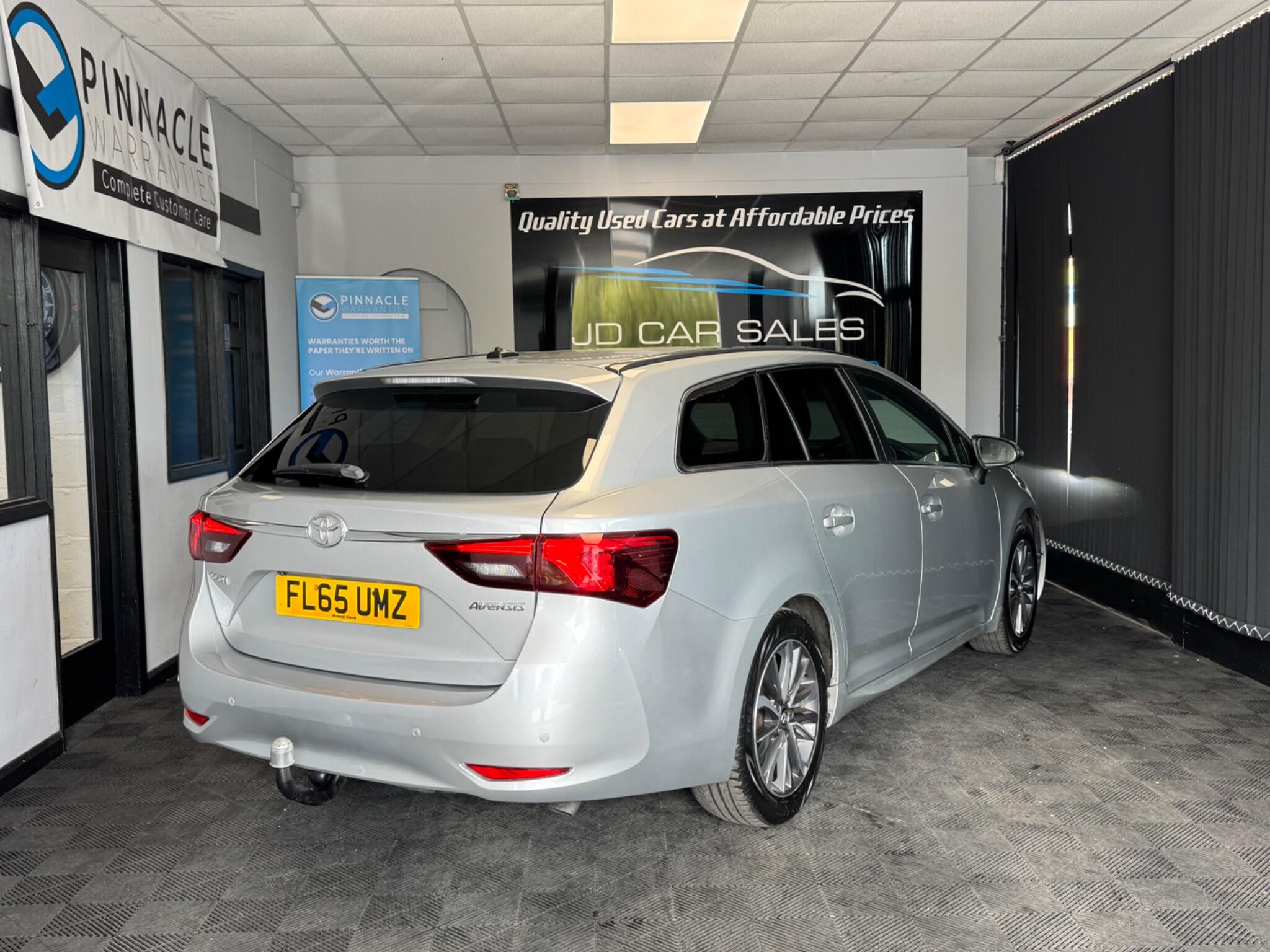 Toyota Avensis 2.0 D-4D Business Edition Plus Touring Sports Euro 6 (s/s) 5dr 5dr Manual 2026