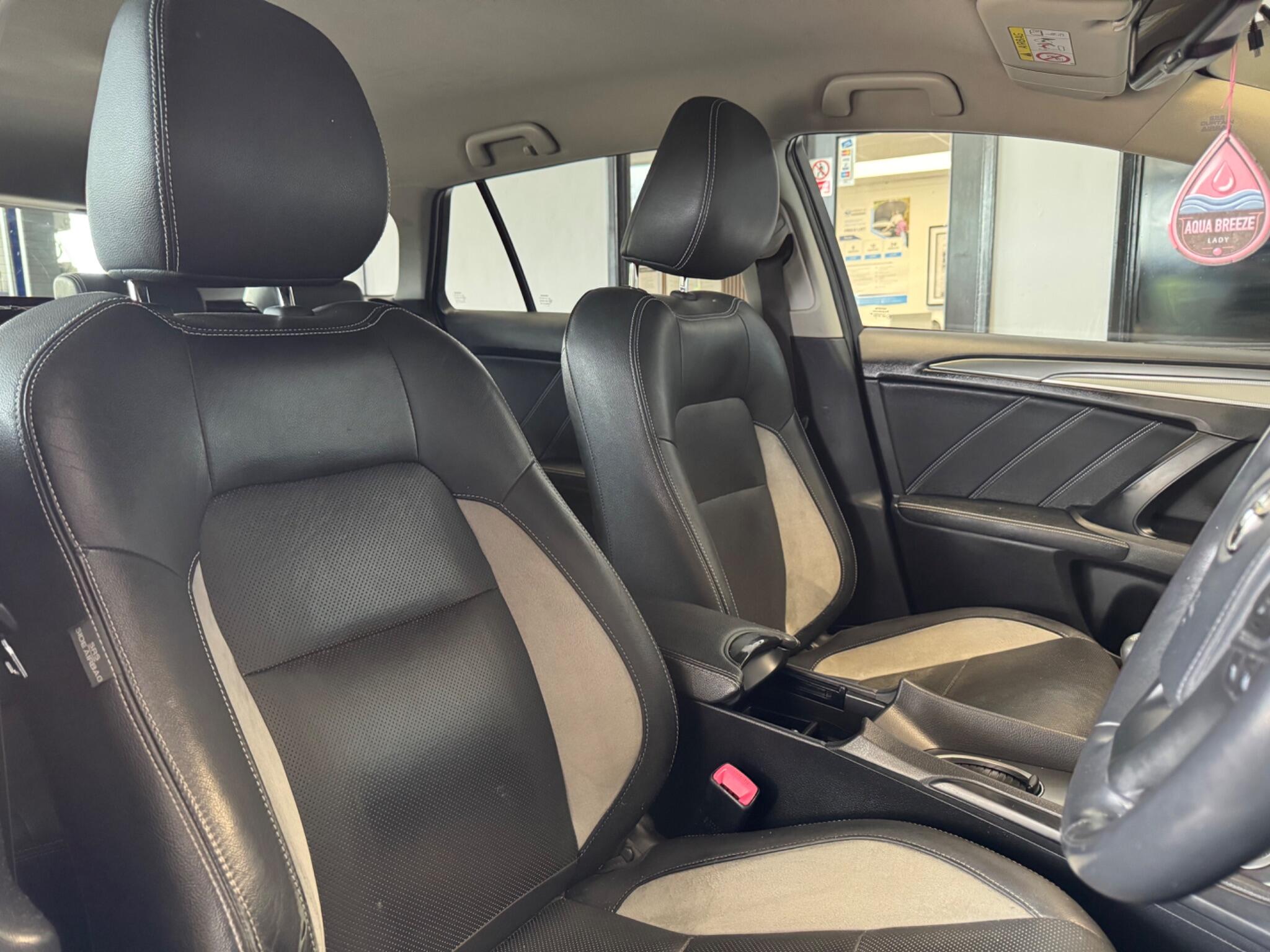 Toyota Avensis 2.0 D-4D Business Edition Plus Touring Sports Euro 6 (s/s) 5dr 5dr Manual 2026