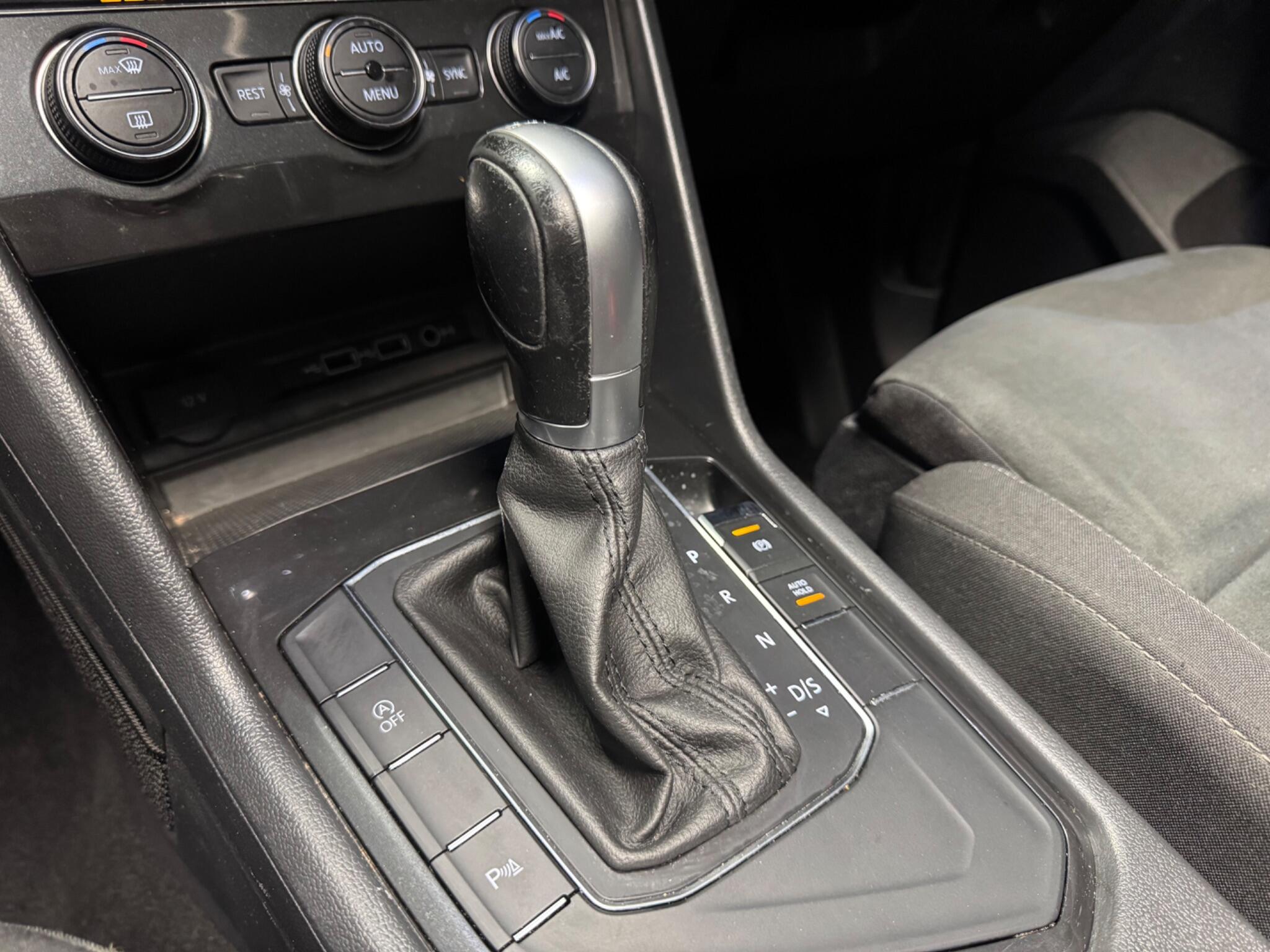 Volkswagen Tiguan 2.0 TDI SEL DSG Euro 6 (s/s) 5dr 5dr Automatic 2026