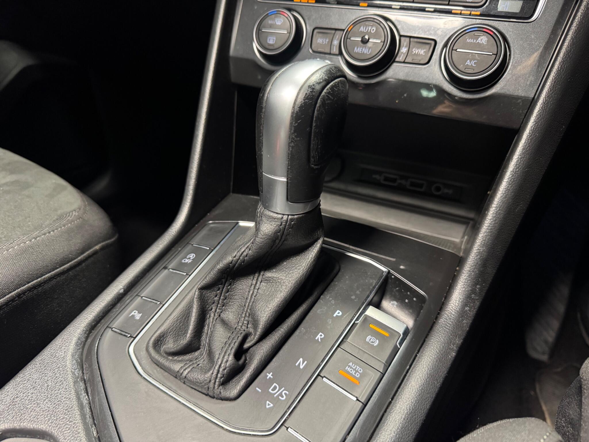 Volkswagen Tiguan 2.0 TDI SEL DSG Euro 6 (s/s) 5dr 5dr Automatic 2026