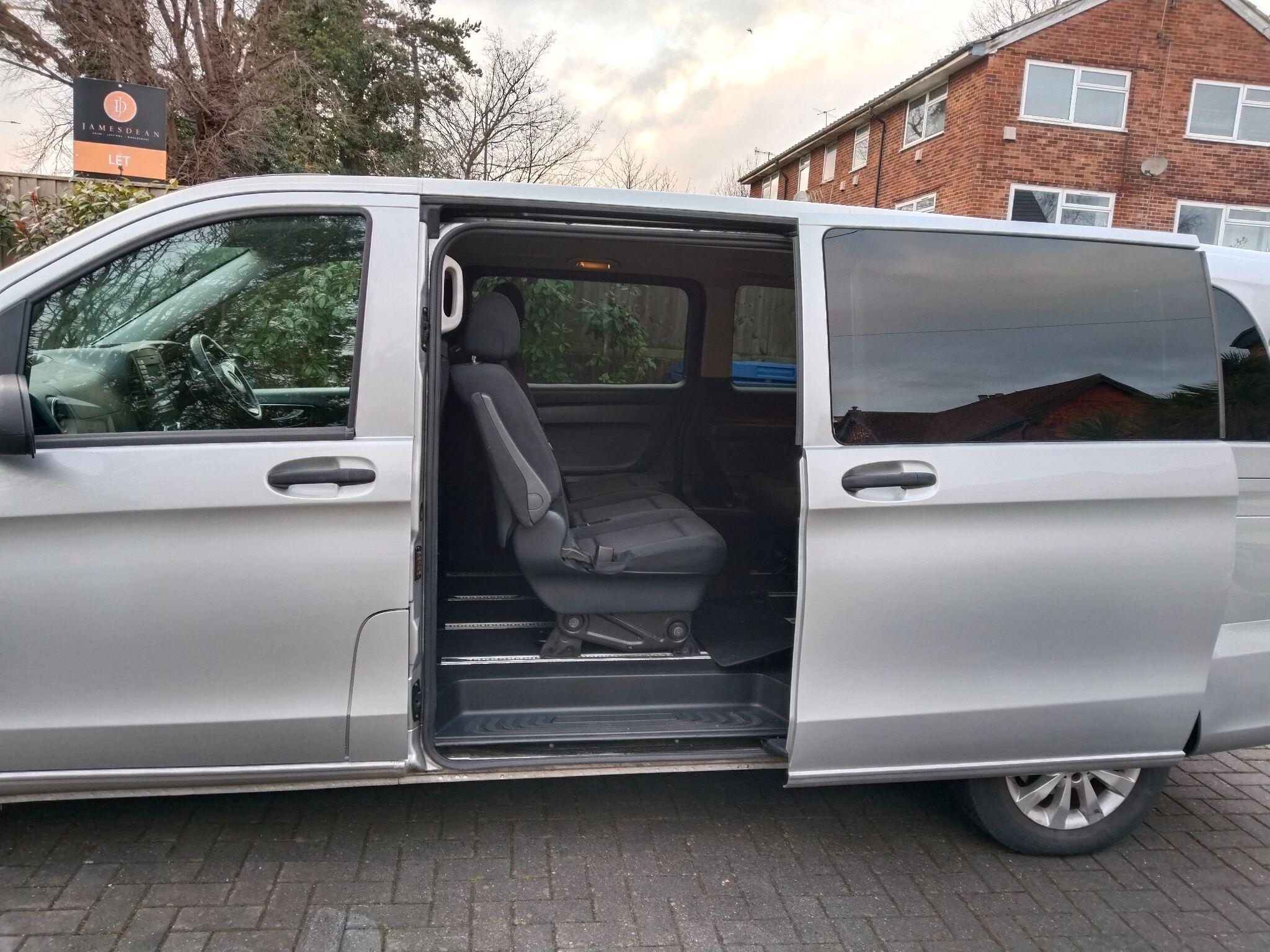 Mercedes-Benz Vito 2.1 114 CDI SELECT Tourer Double Cab 5dr Diesel G-Tronic RWD L3 Euro 6 (s/s) (XLWB) (136 ps) 5dr Automatic 2026