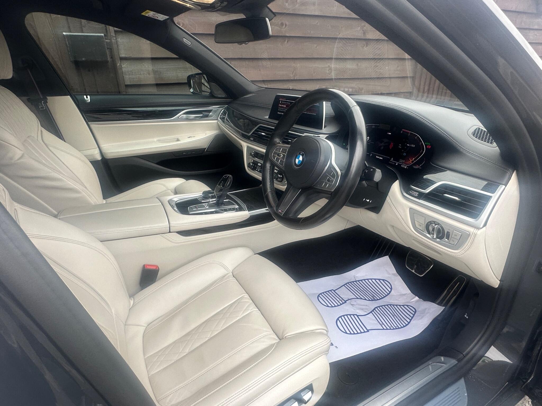 BMW 7 Series 3.0 730d MHT M Sport Auto xDrive Euro 6 (s/s) 4dr 4dr Automatic 2026